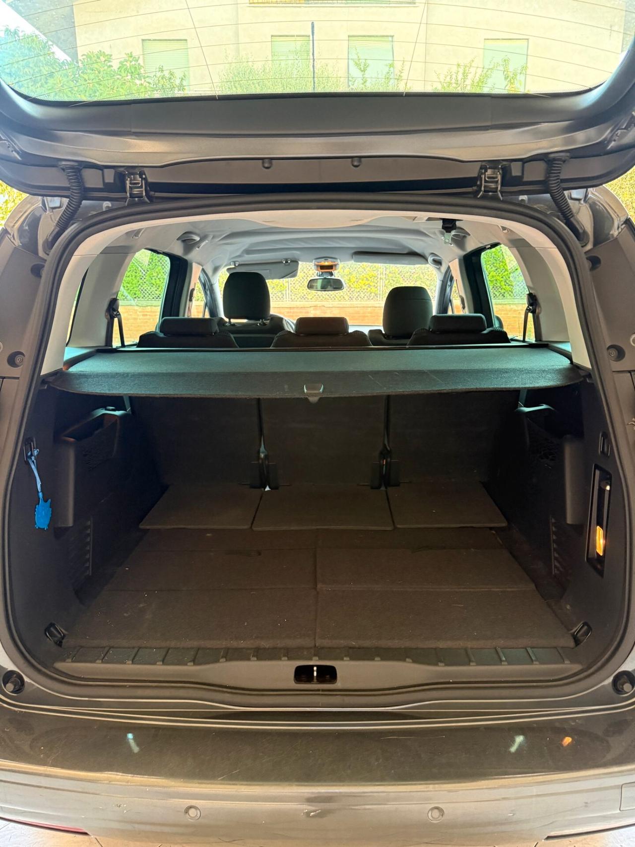 Peugeot 5008 2.0 HDi 150CV Business