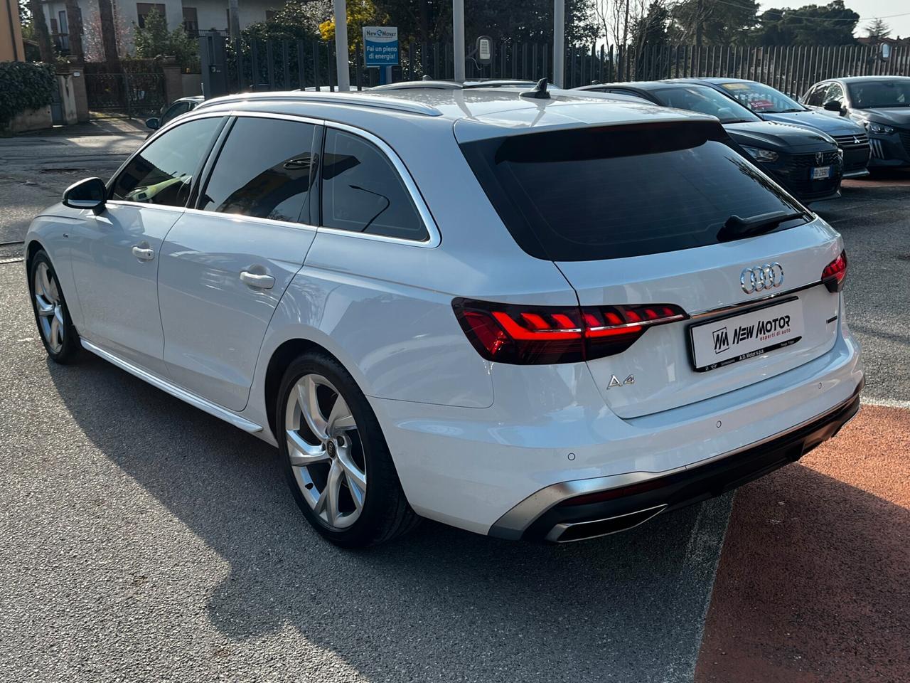 Audi A4 Avant 40 TDI quattro S tronic