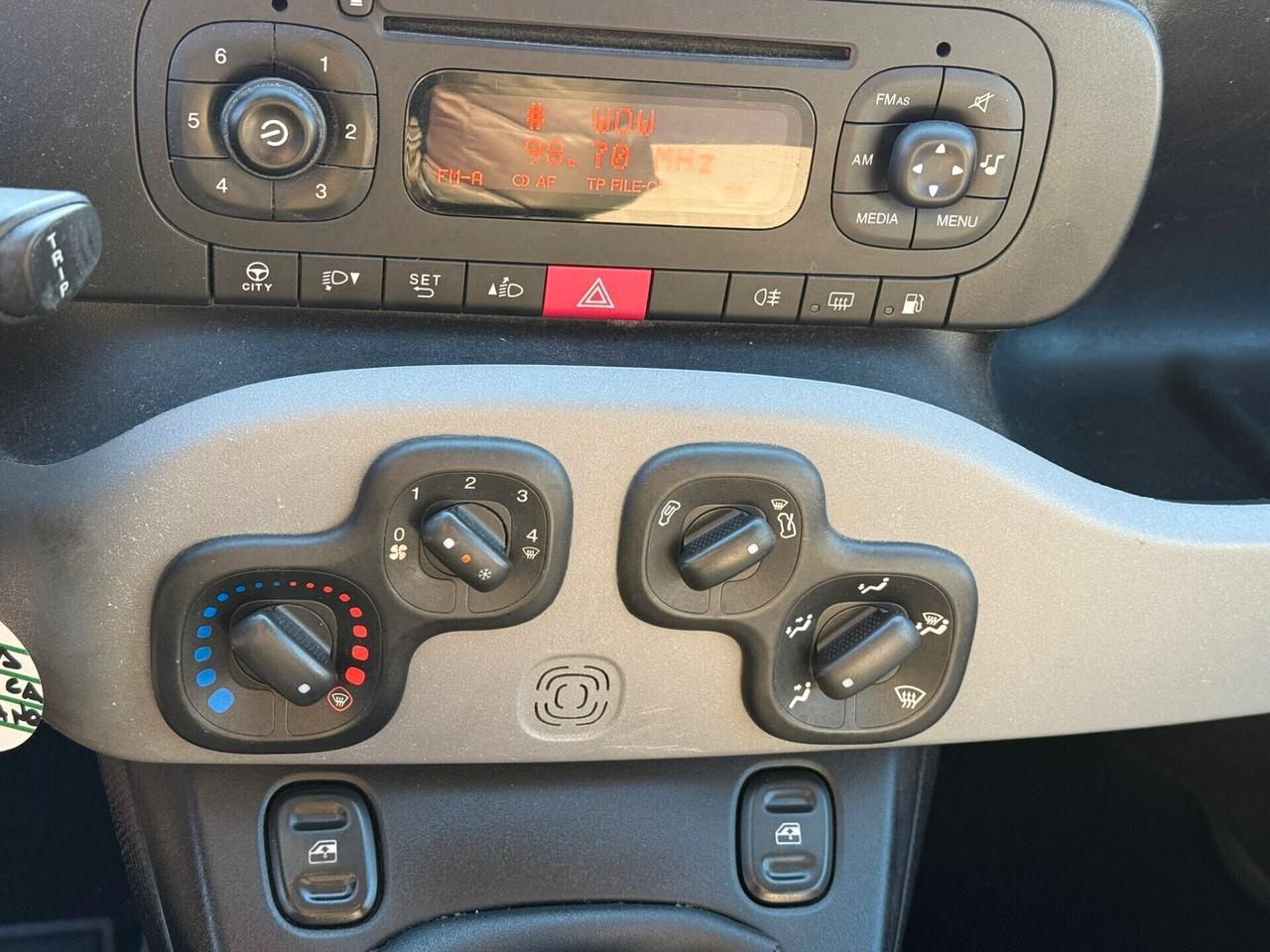 Fiat New Panda 0.9 t.air t. natural power benz/metano