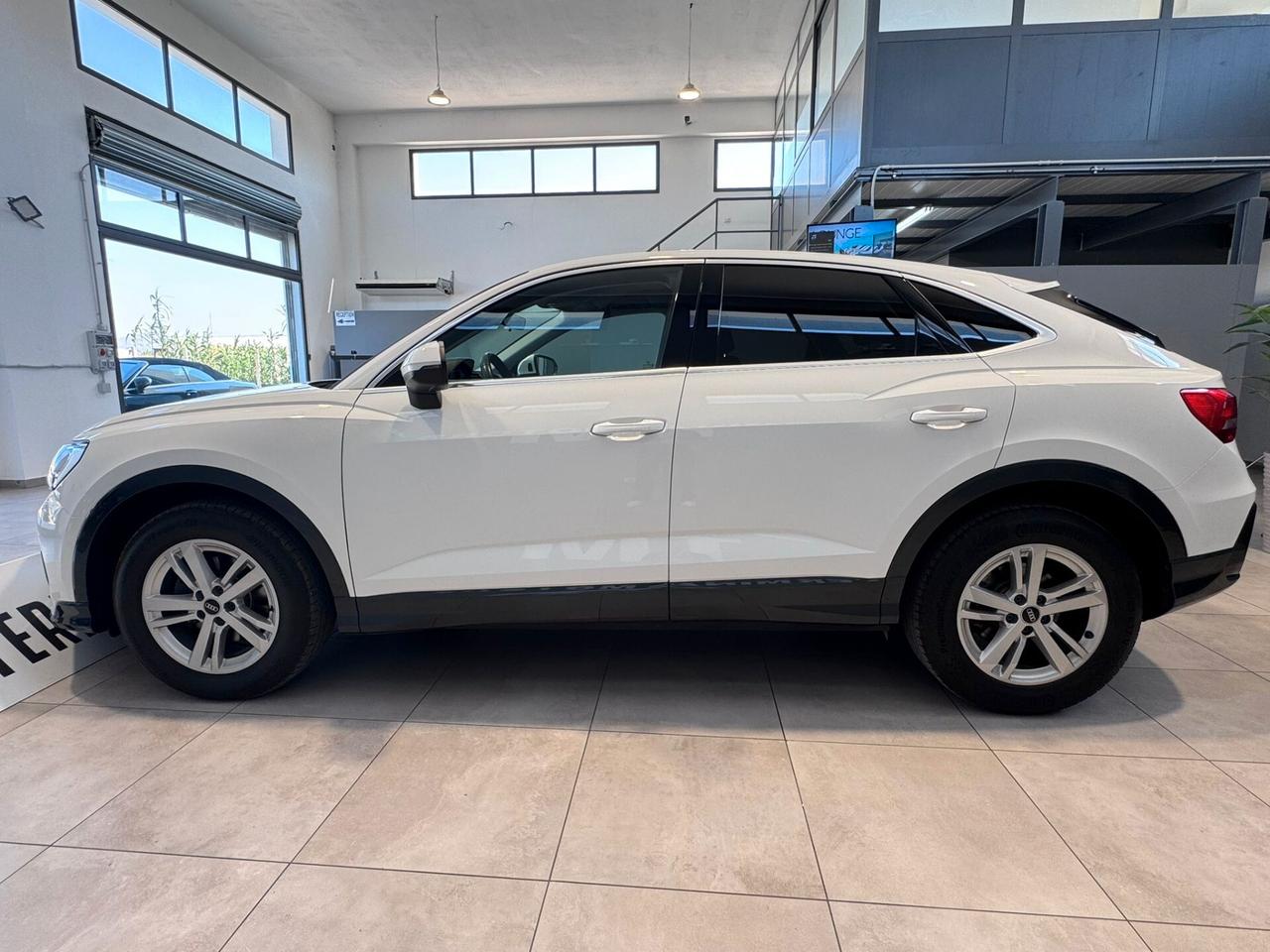 Audi Q3 SPB 35 TDI S tronic Business Advanced