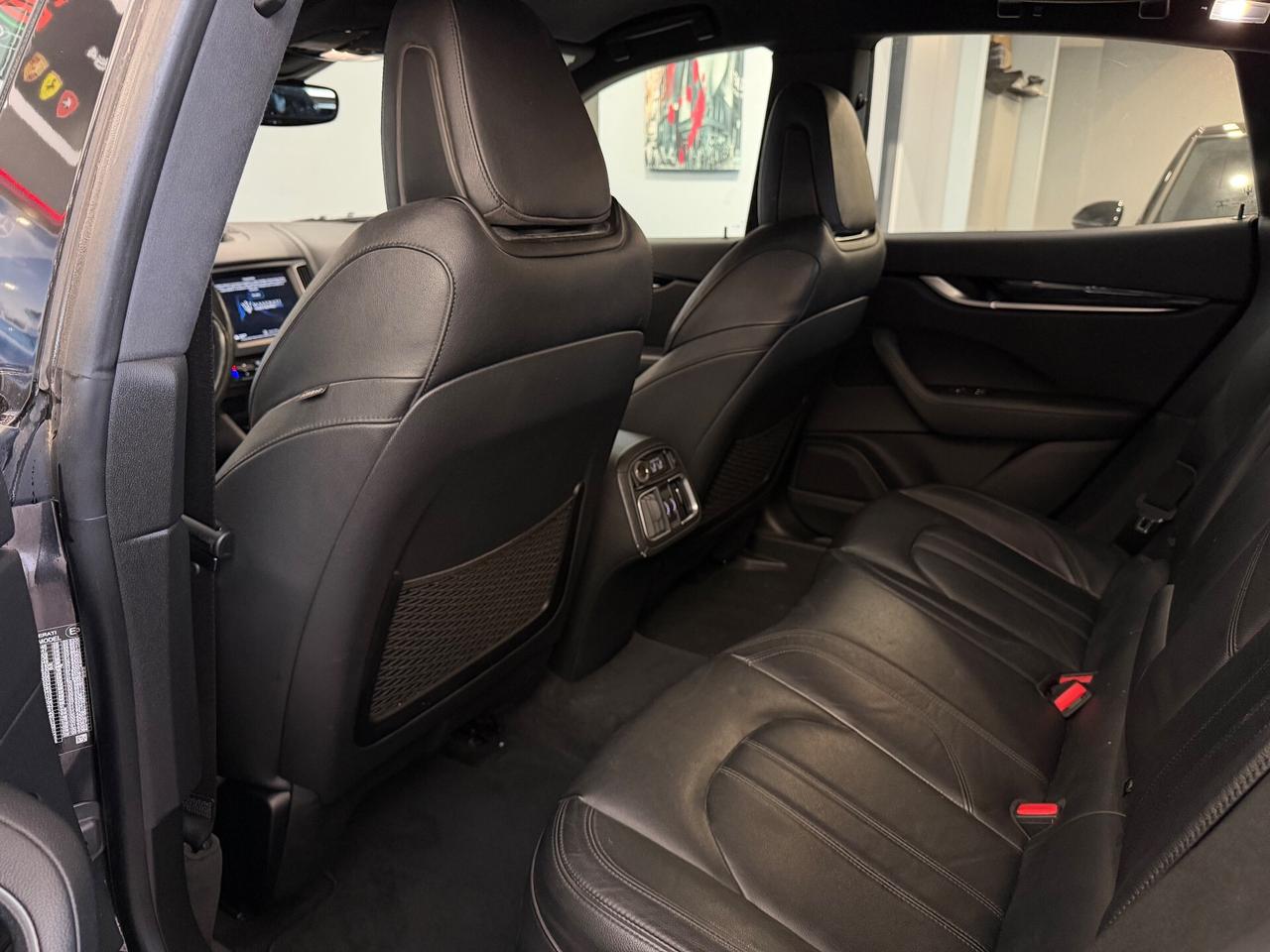 Levante V6 Diesel AWD Granlusso