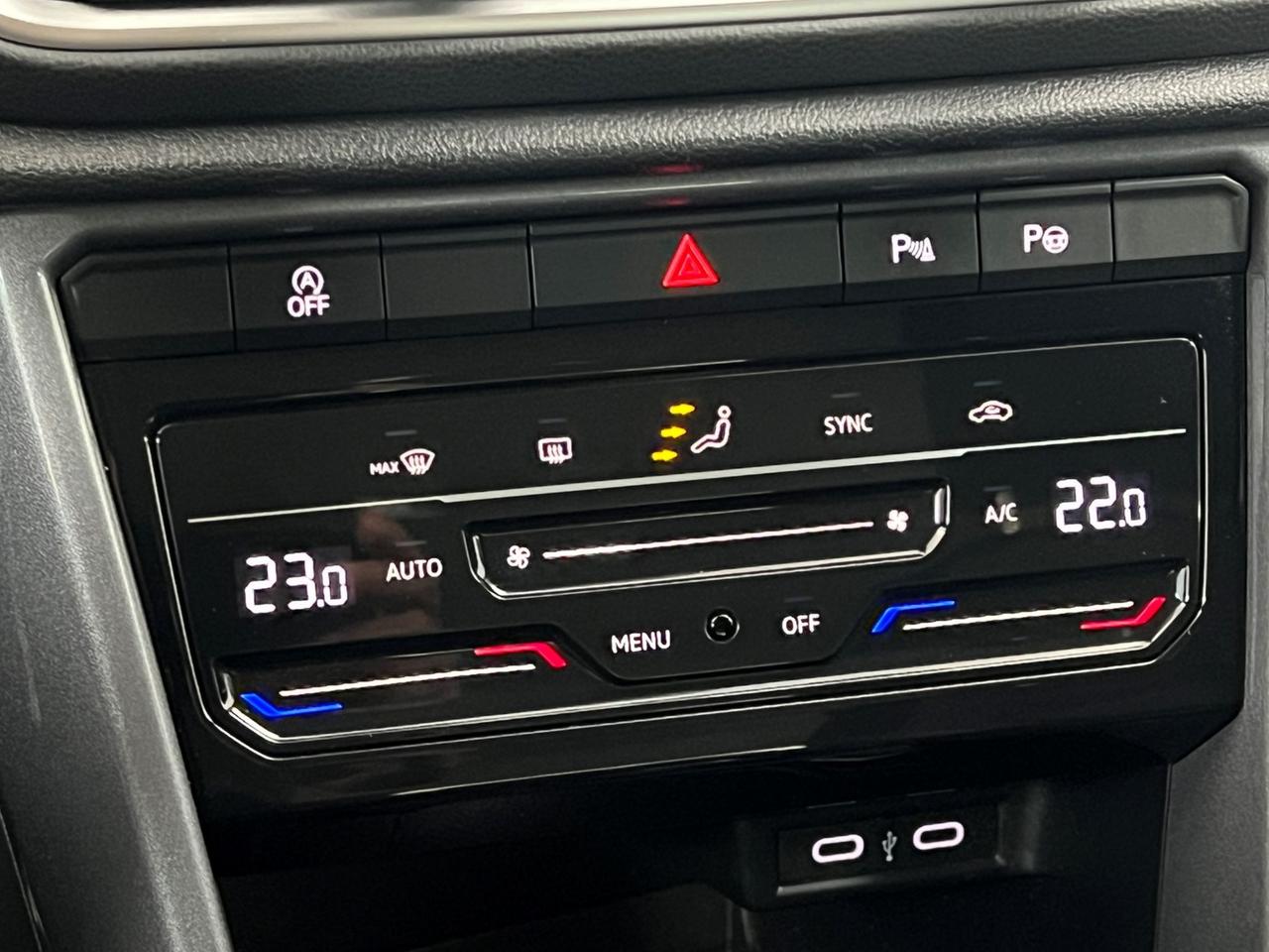 VOLKSWAGEN T-Roc 2022 T-Roc 1.0 tsi Style 110cv