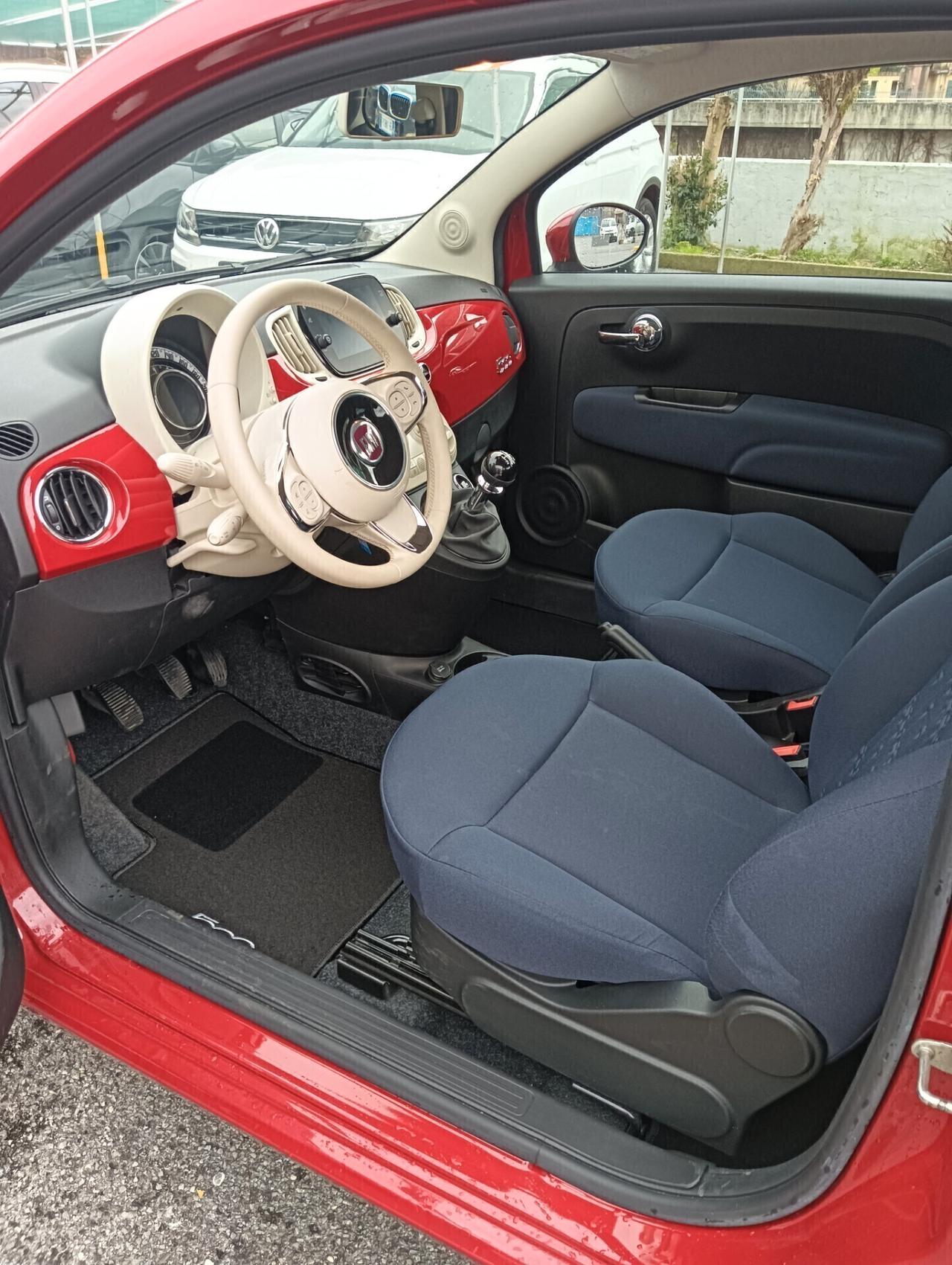 Fiat 500 1.0 Hybrid Red