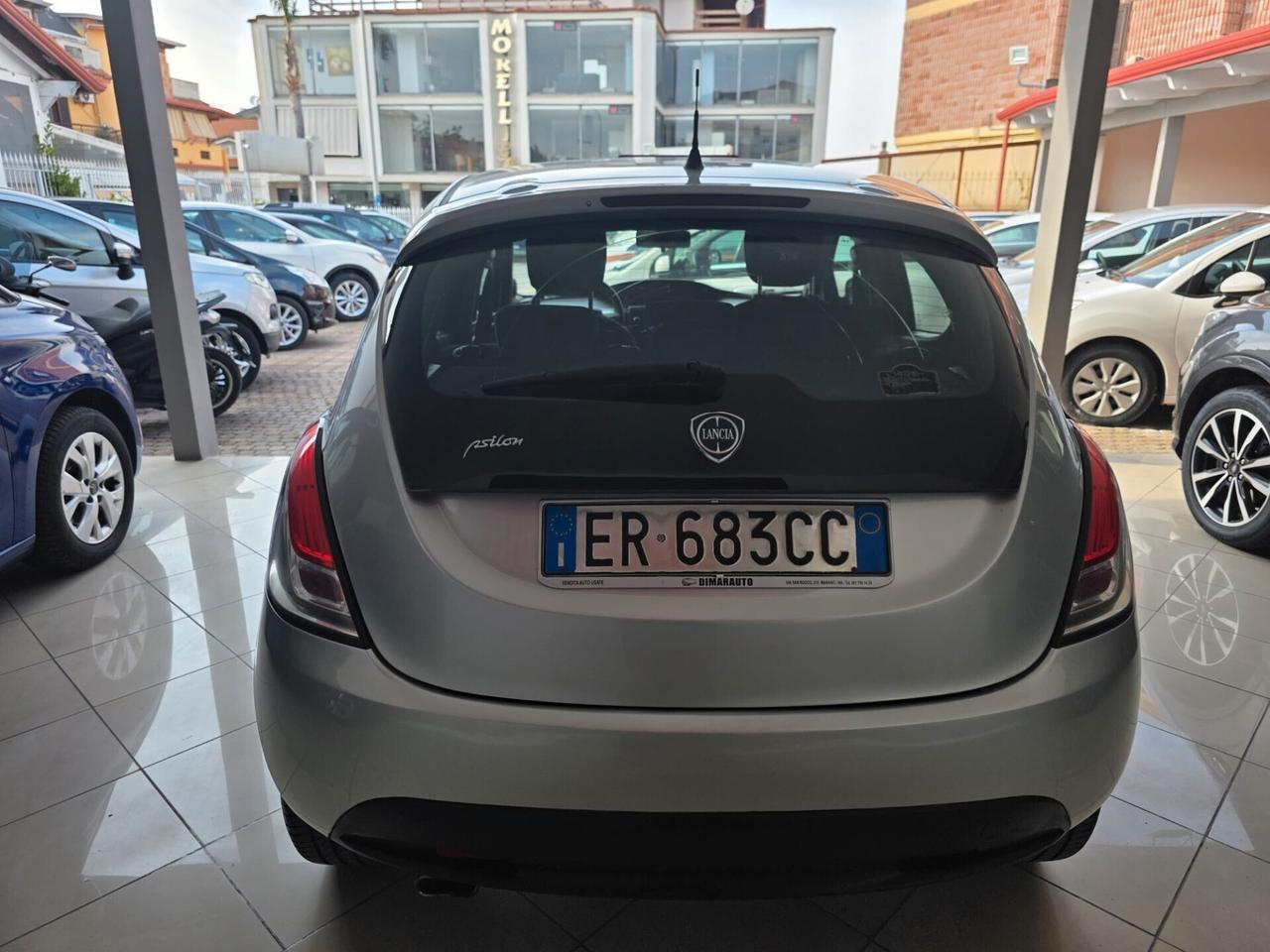 LANCIA YPSILON 1.2 BENZINA DEL NORD ITA 2013