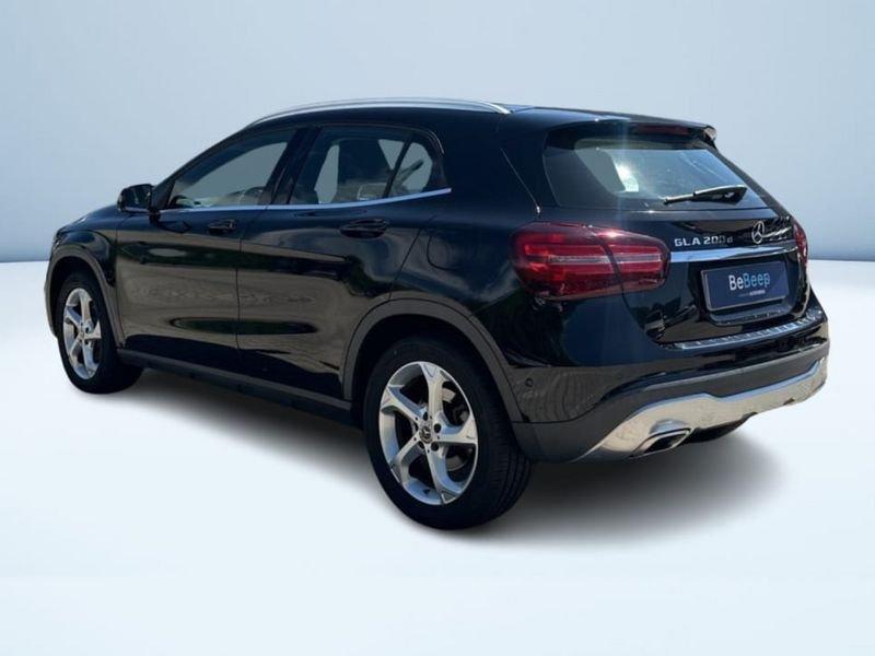 Mercedes-Benz GLA 200 D SPORT AUTO