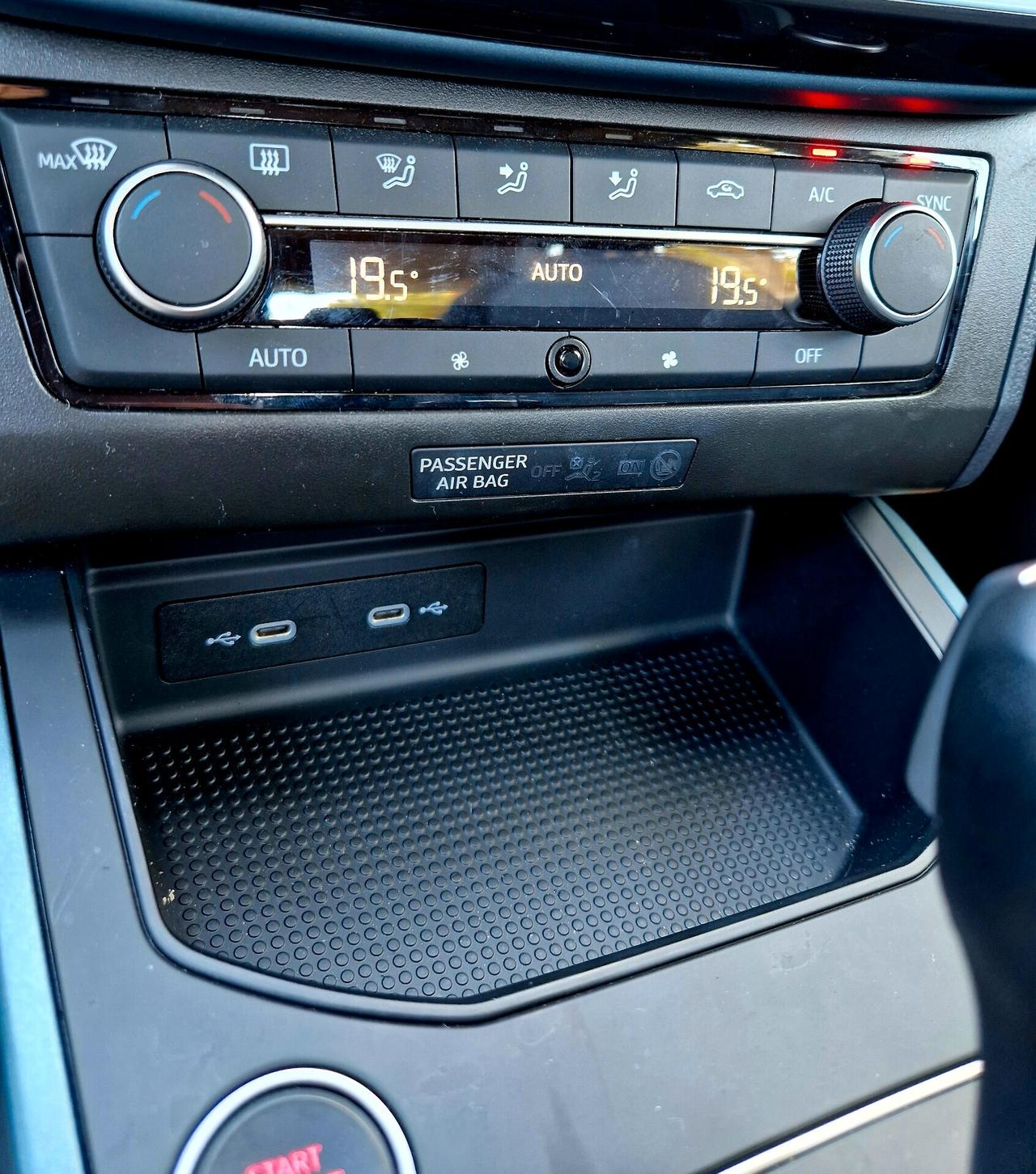 Seat Arona 1.0 EcoTSI 110 CV DSG XPERIENCE auto pari al nuovo