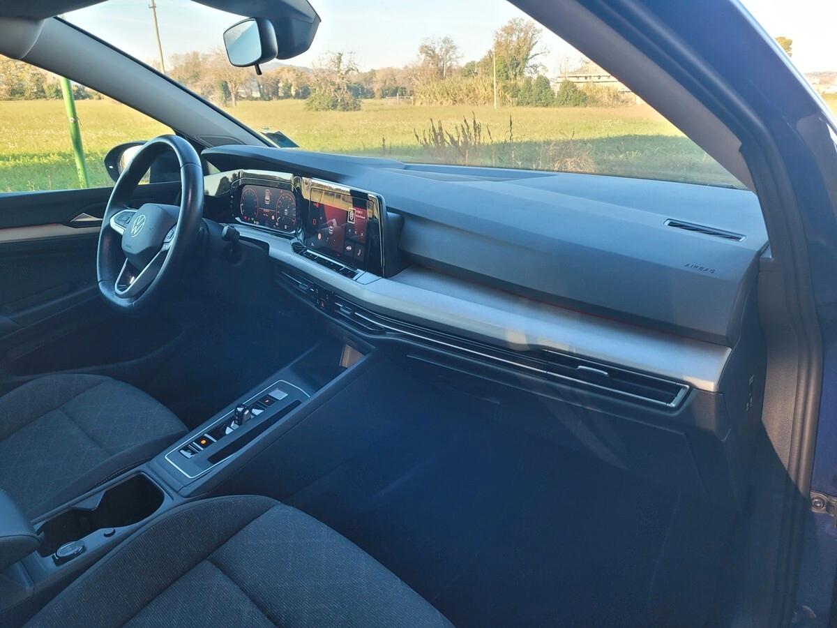 Volkswagen Golf 1.5 eTSI 130 CV EVO ACT DSG Life