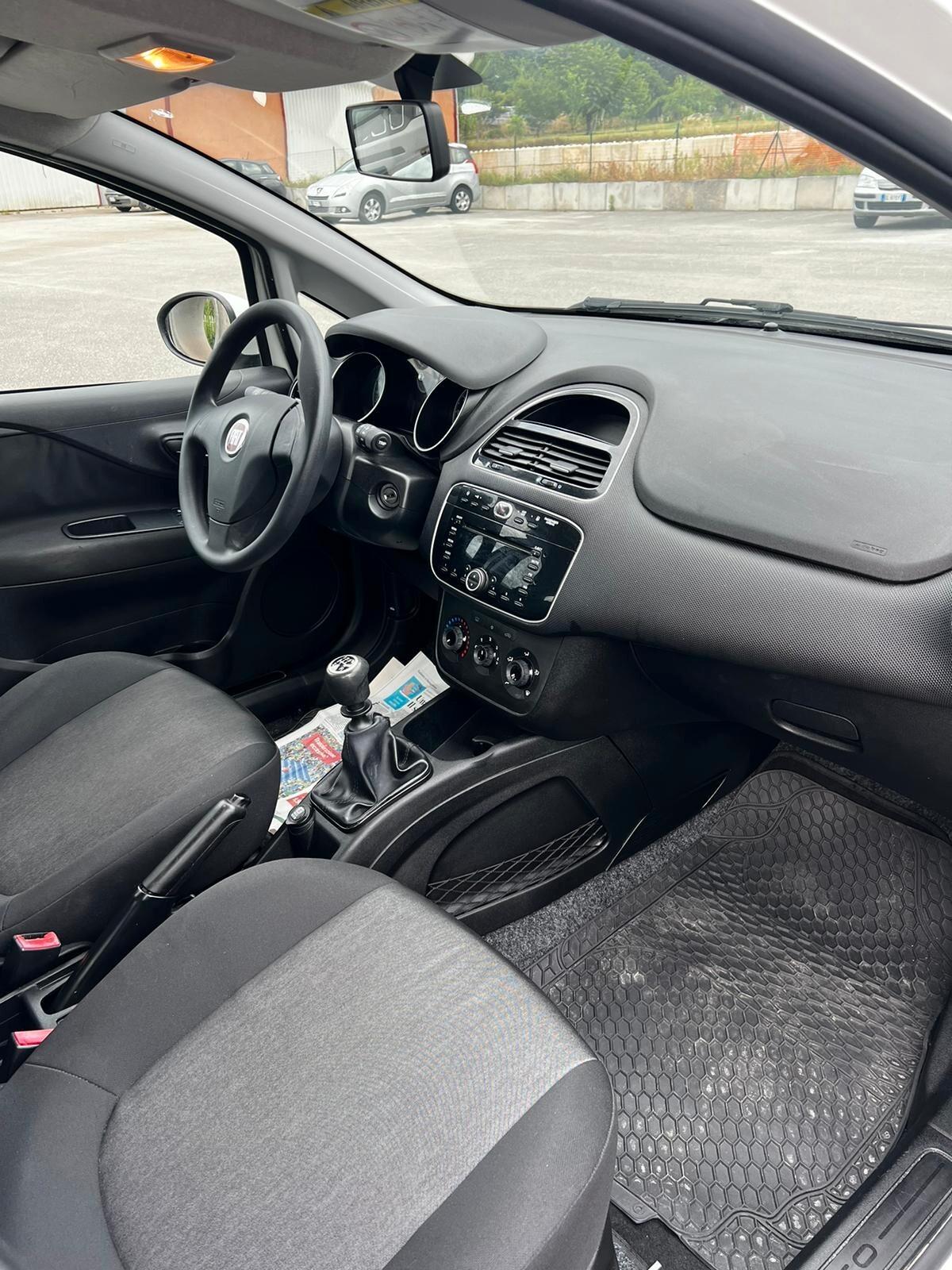 Fiat Punto 1.4 8V 5 porte Natural Power Street