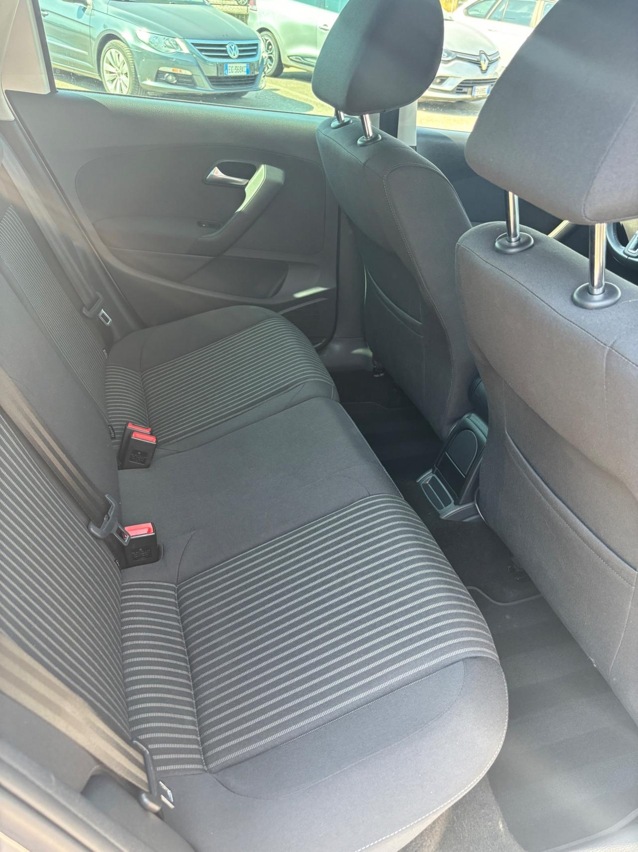 Volkswagen Polo 1.6 TDI DSG 5 porte Highline - 2014