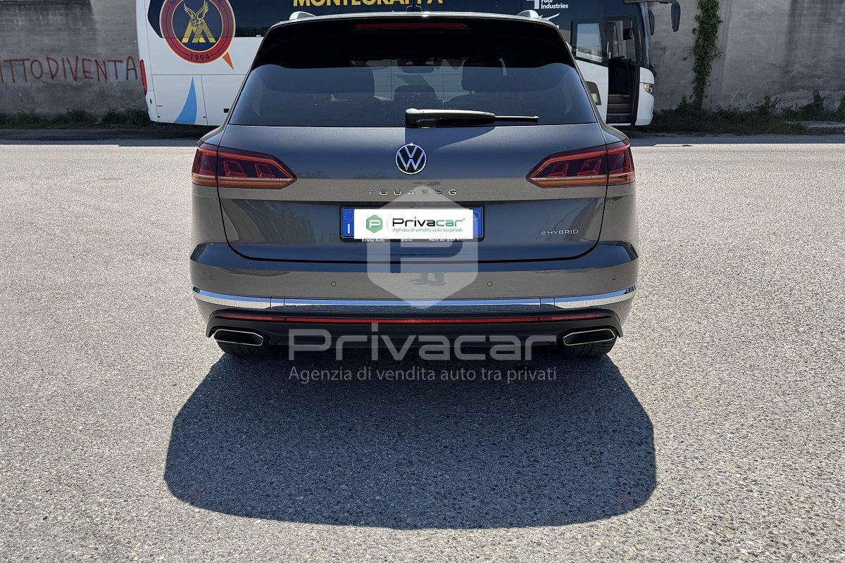 VOLKSWAGEN Touareg 3.0 V6 TSI eHybrid Elegance