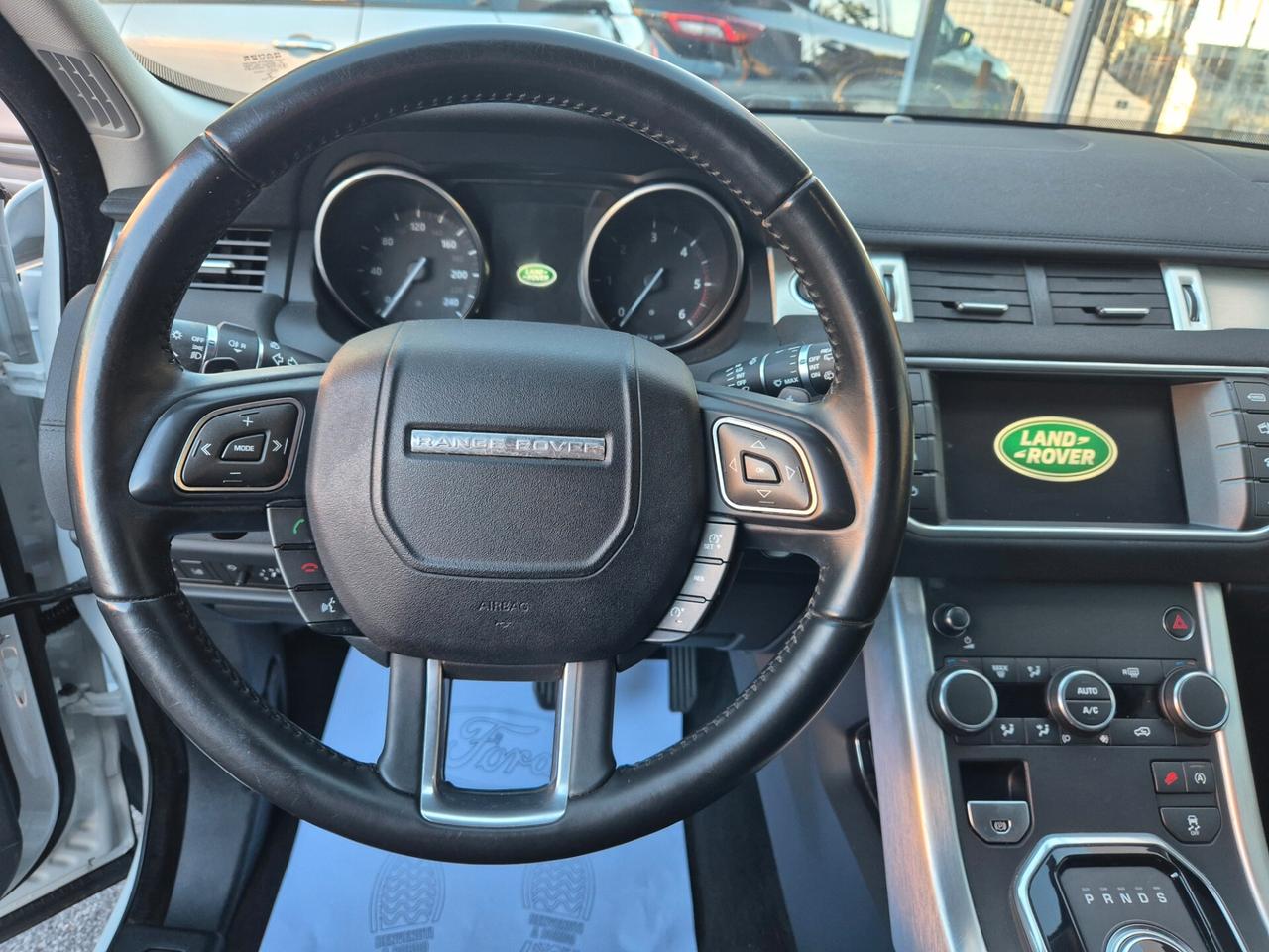Land Rover Range Evoque 2.0 TD4 150 CV 5p. SE Dynamic