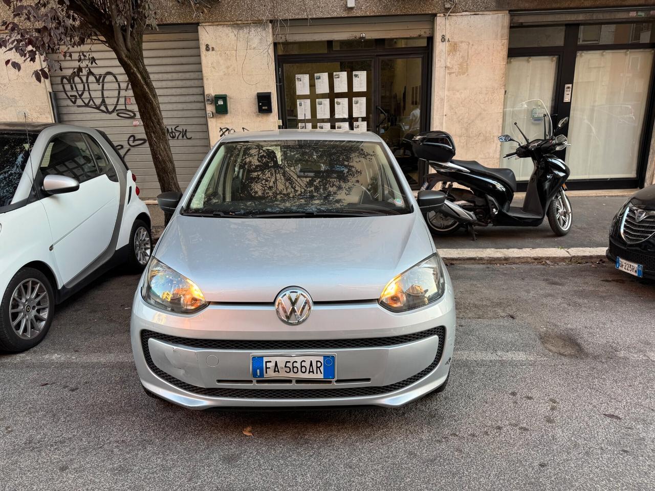Volkswagen up! 1.0 5p. move