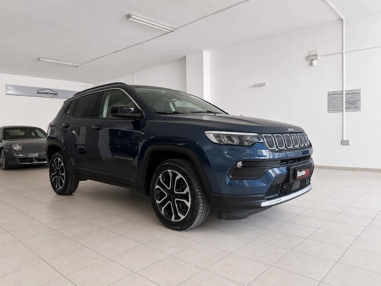Jeep Compass 1.6 MJet II 130 cv Limited Blue Shade
