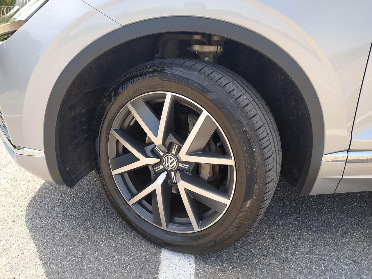 Volkswagen Touareg Advanced 3.0 V6 TDI #6170
