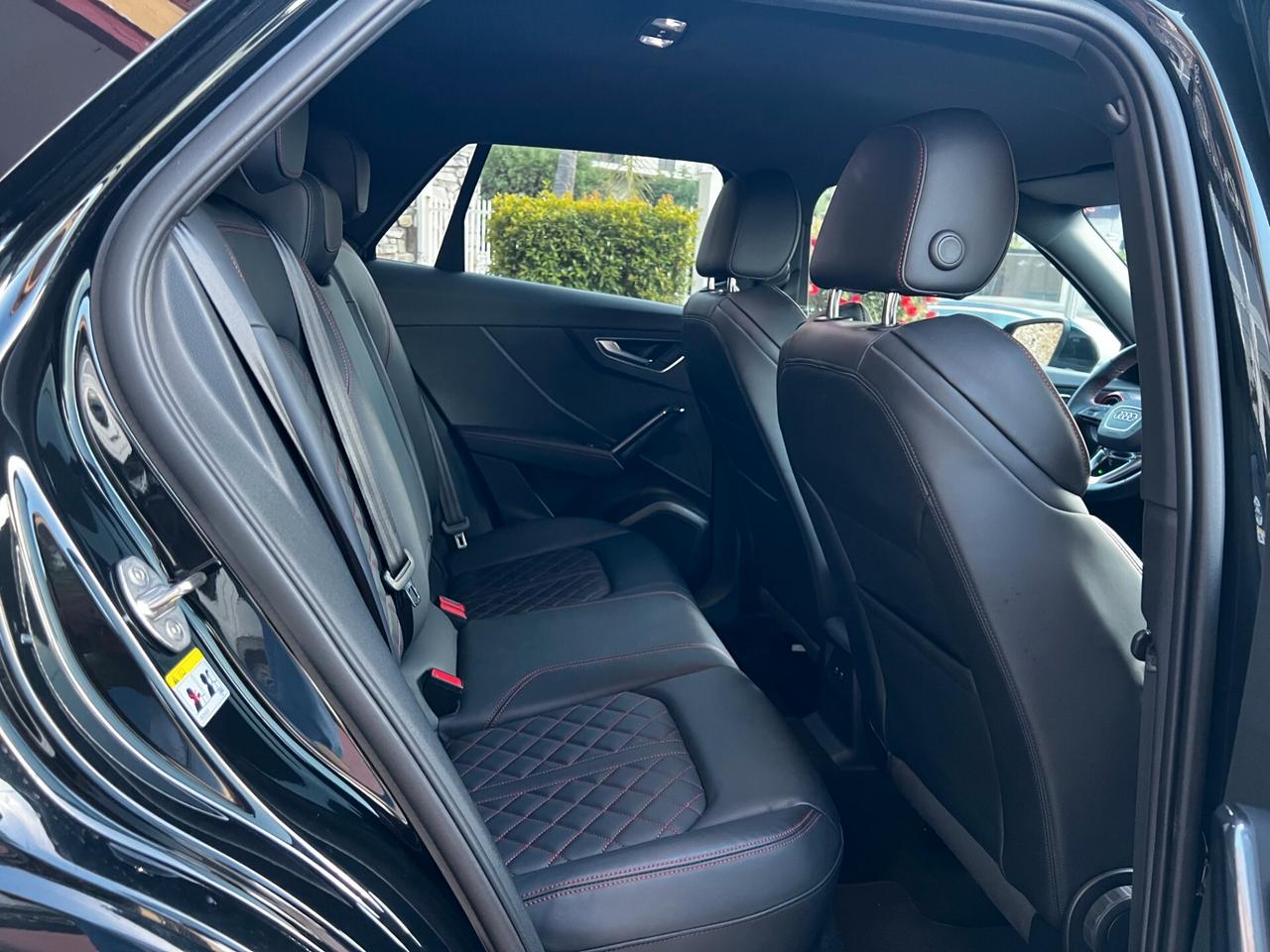 Audi Q2 35 TDI S tronic 2XS Line-TOTAL BLACK-FULL