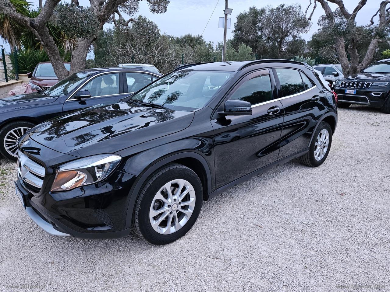 MERCEDES-BENZ GLA 200 d Automatic Executive