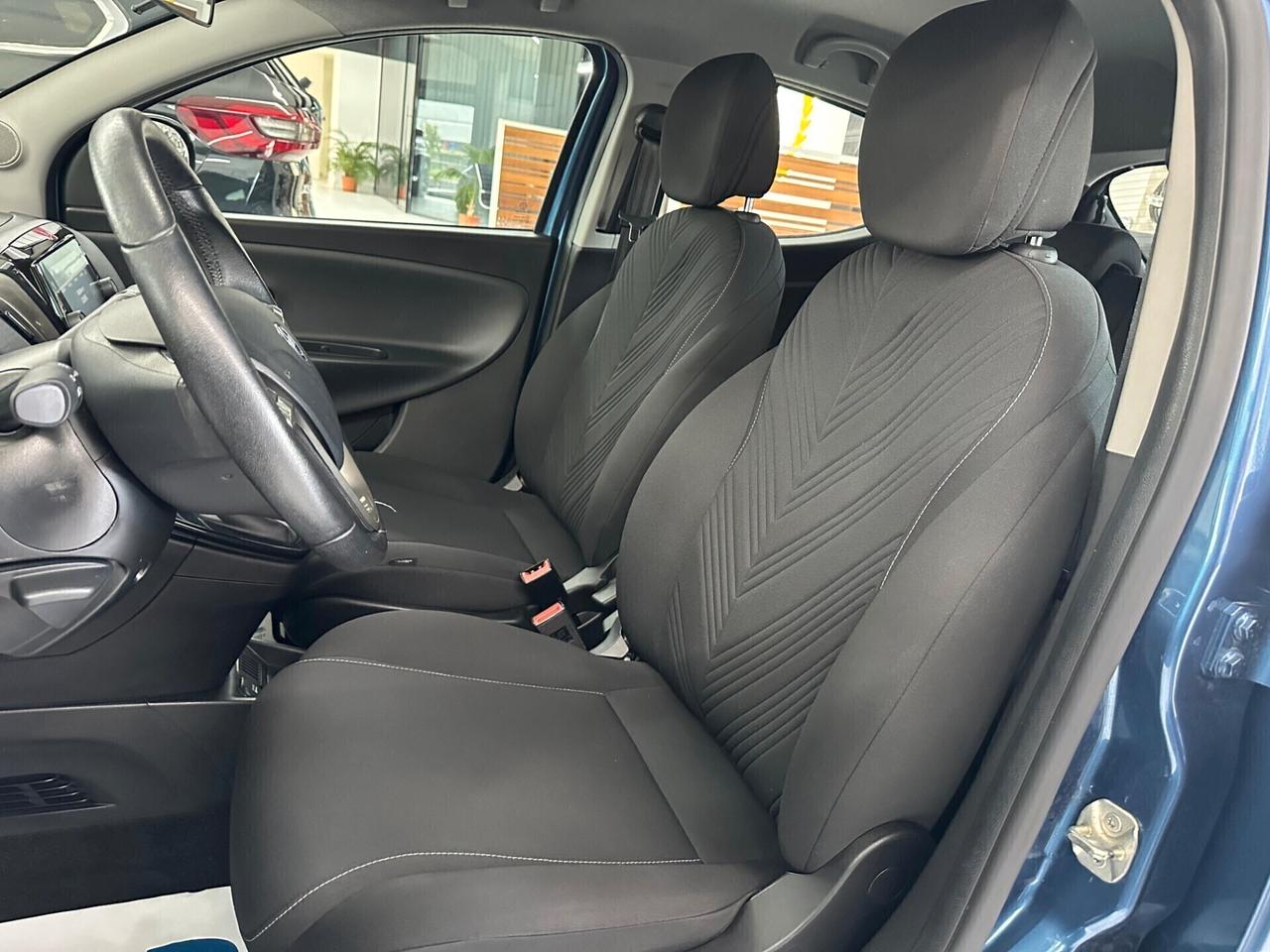 Lancia Ypsilon 1.0 firefly hybrid Gold s -IVA ESPOSTA
