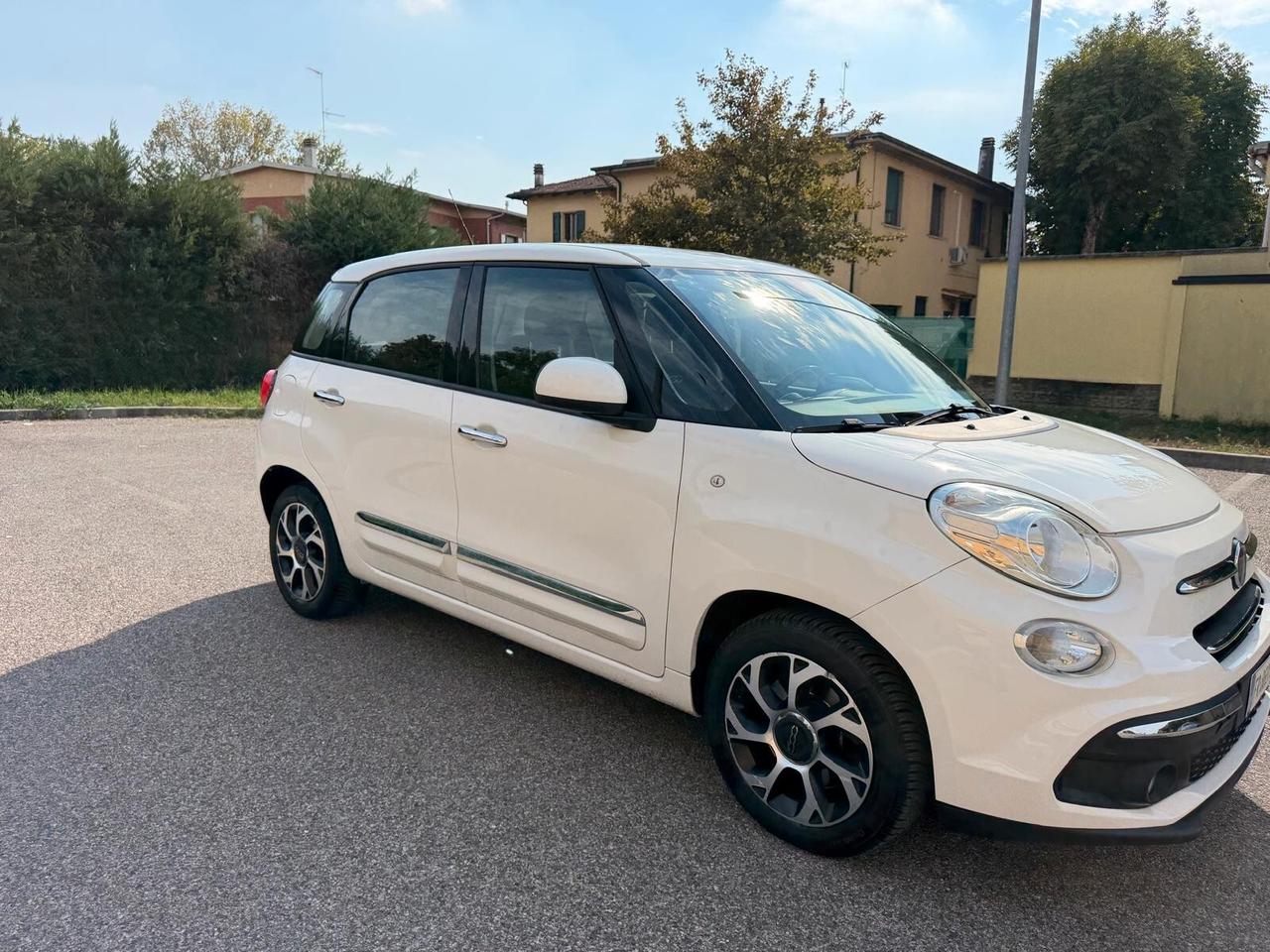 Fiat 500L 1.4 Gpl - NEOPATENTATI - 12 MESI DI GARANZIA -