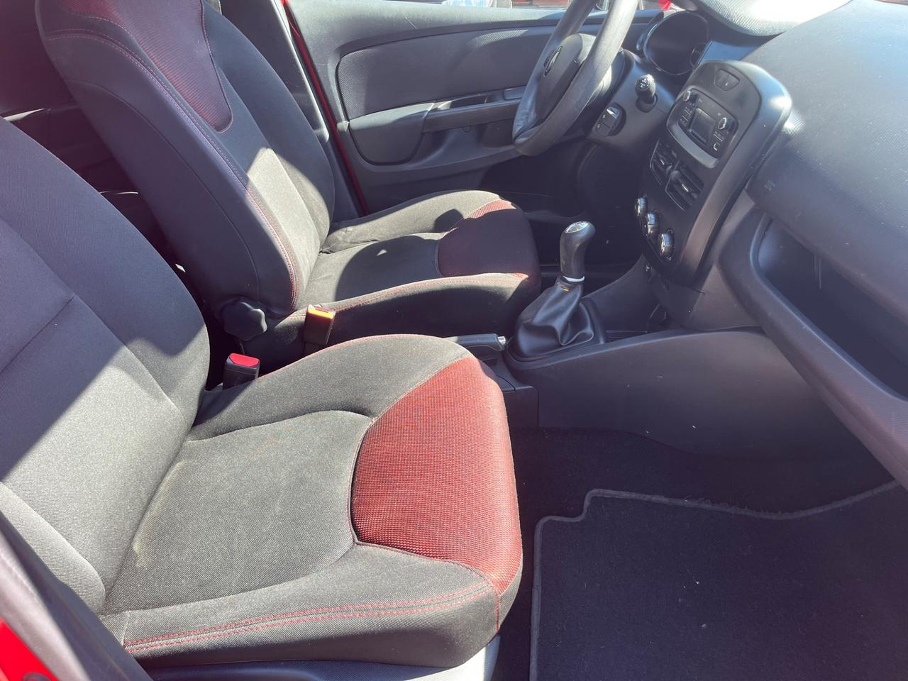 Renault Clio/1.2benzina/73CV/neopatentato/Euro5B/unico proprietario