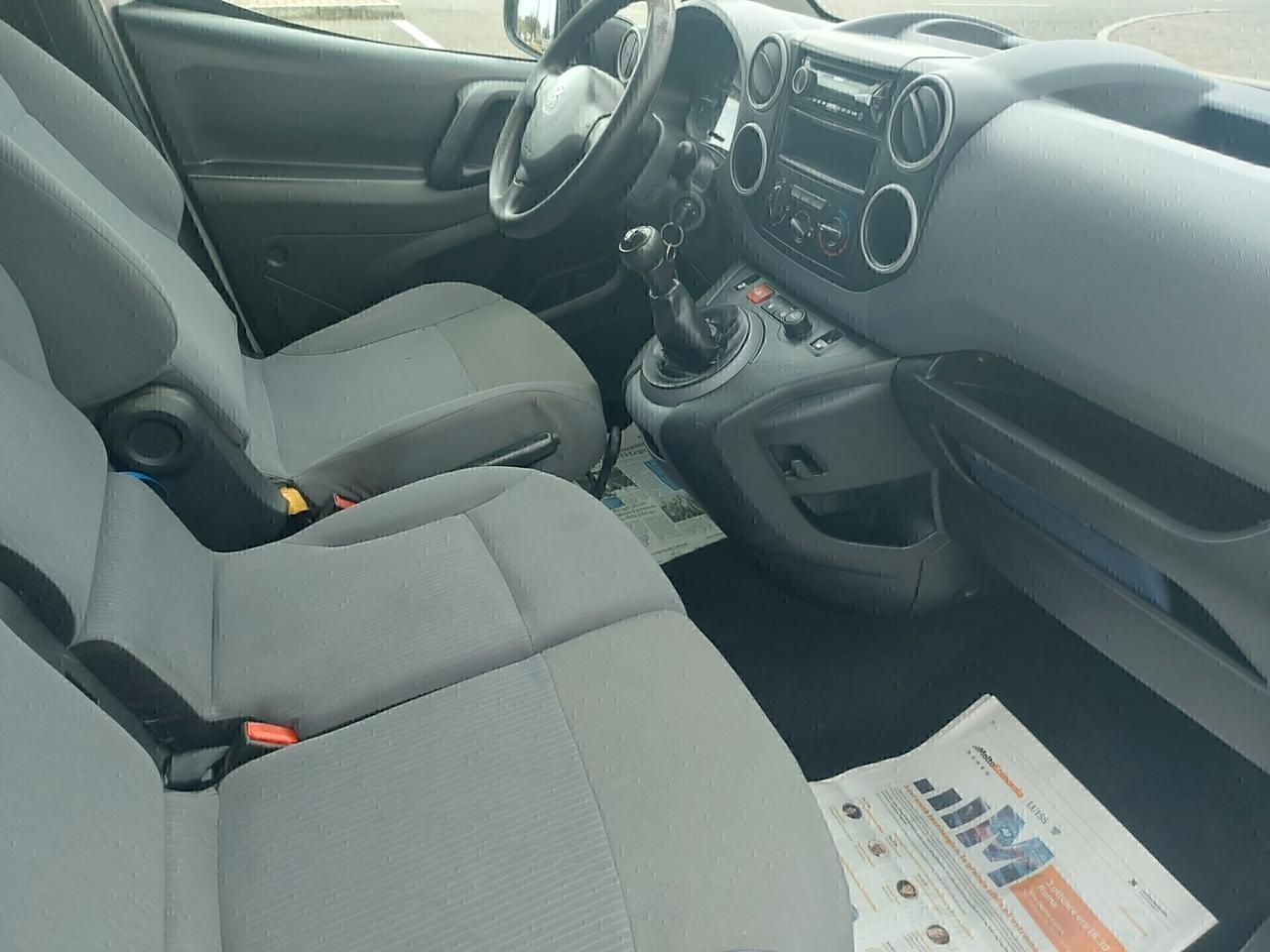 Peugeot Partner 1.6HDI 90cv autocarro