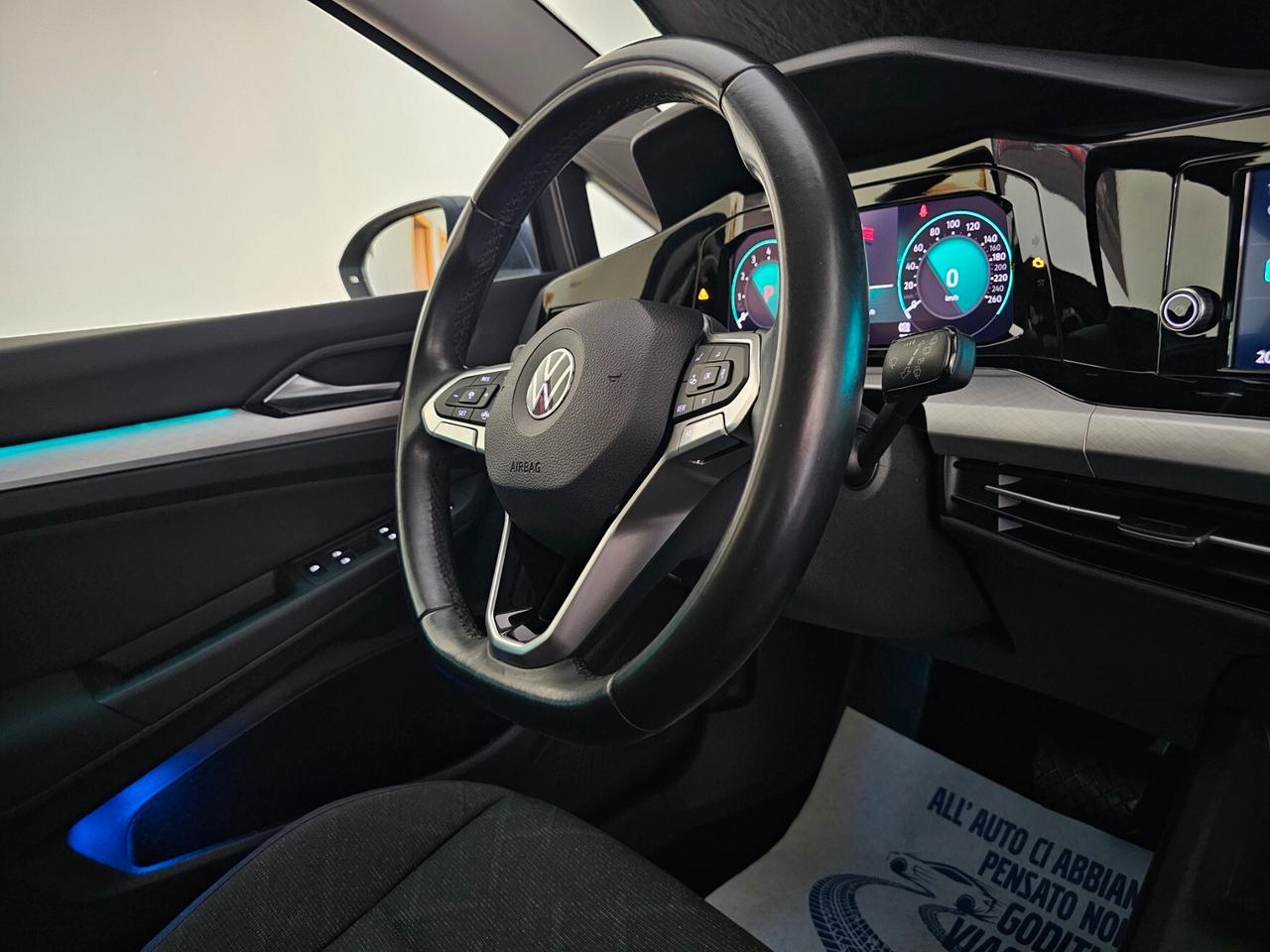 Volkswagen Golf 1.0 eTSI EVO DSG Life