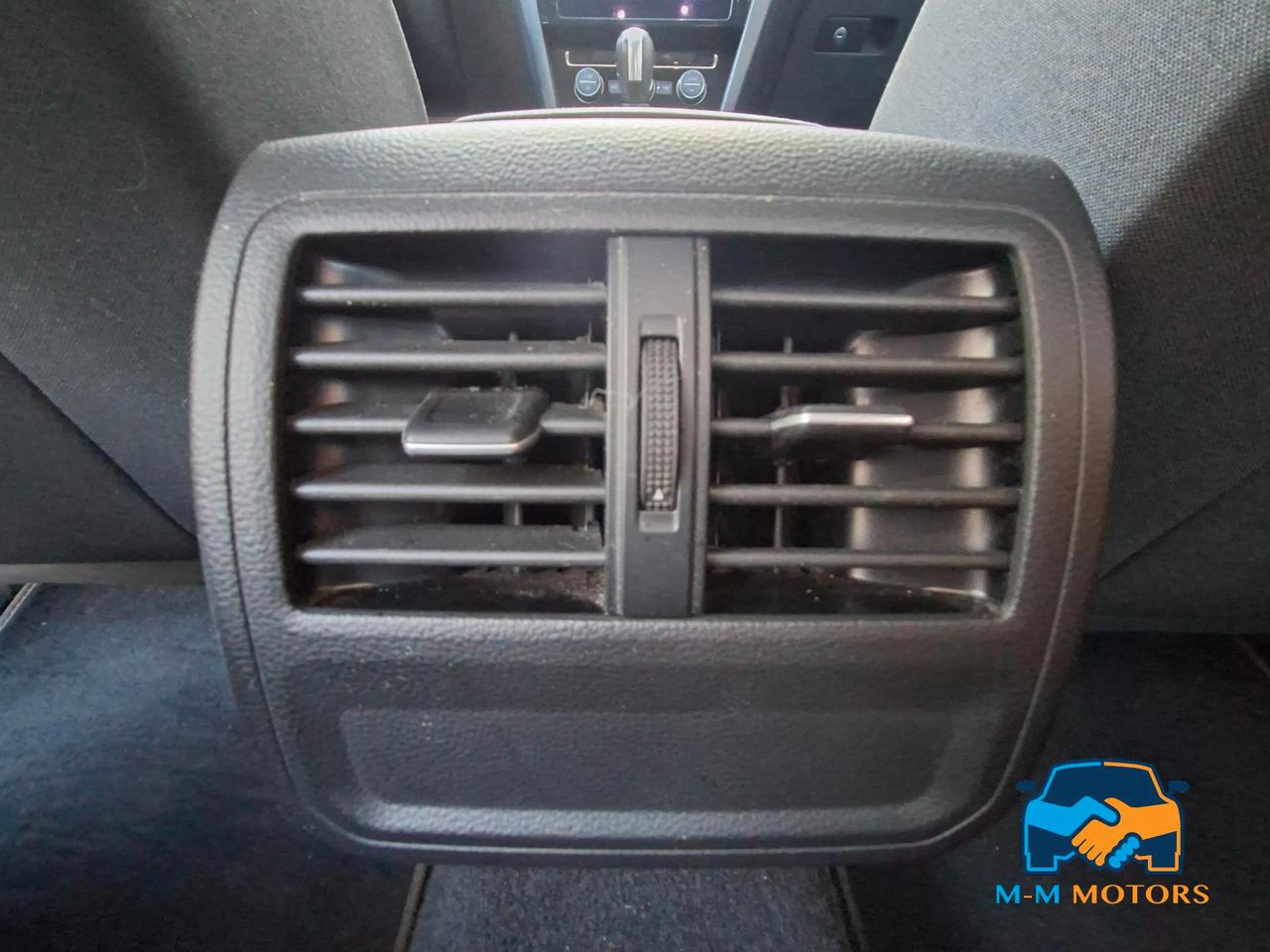 Volkswagen Passat Variant 2.0 tdi Business 150cv dsg