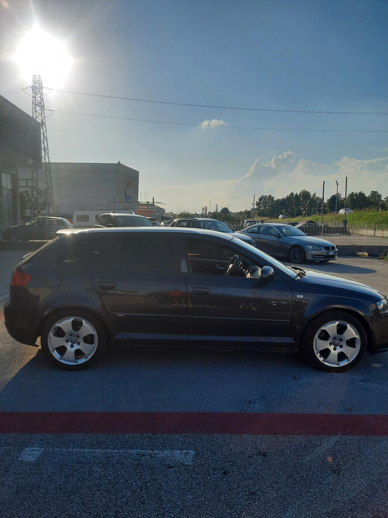 Audi A3 2.0 16V TDI ESTERNO S-LINE Ambition 170 cavalli