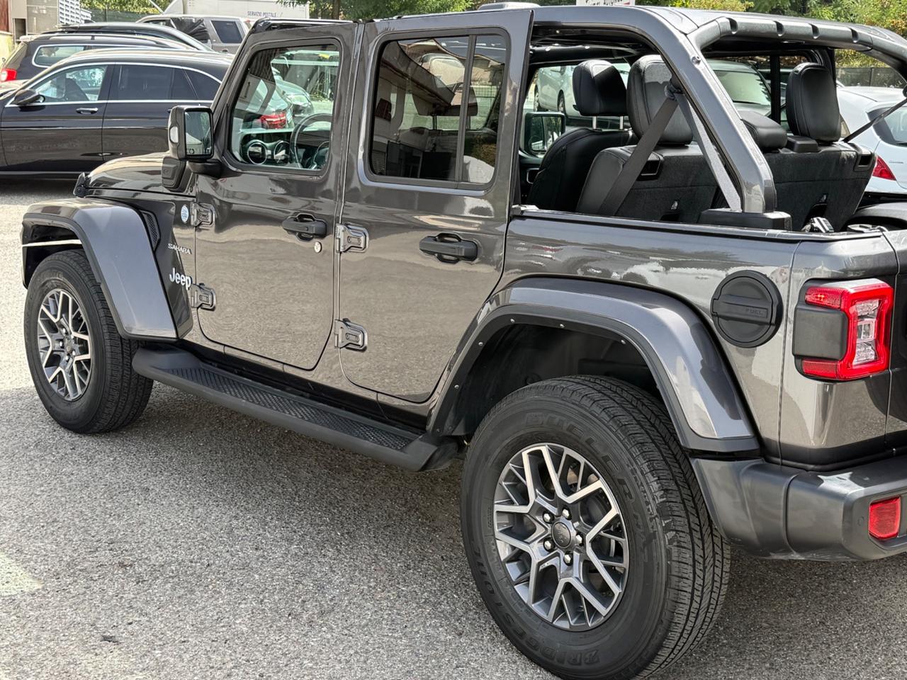Jeep Wrangler Unlimited 2.0 4xe 380 cv Sahara