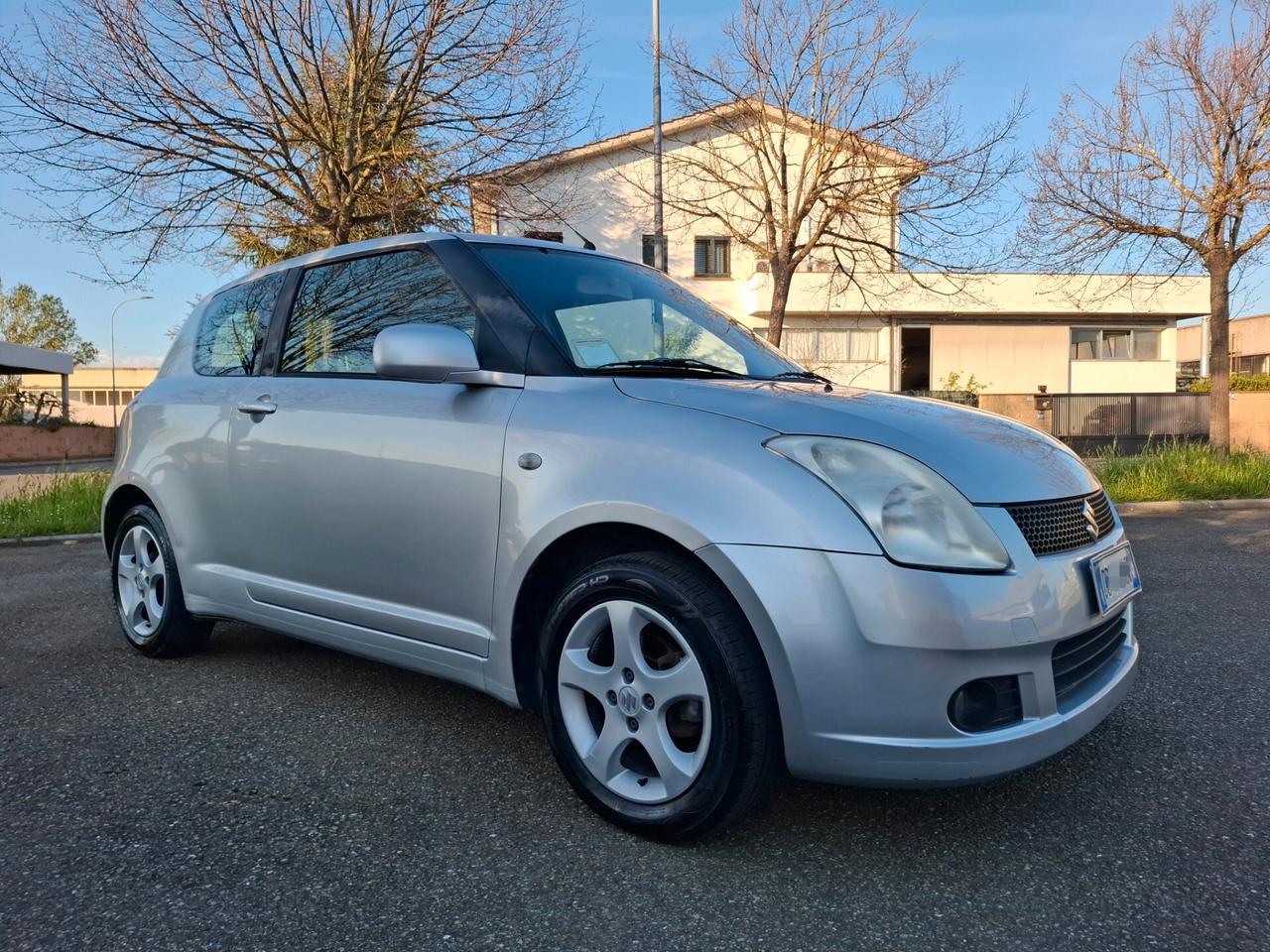 Suzuki Swift 1.3 3p. GL