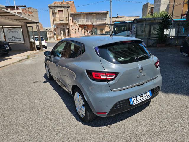 RENAULT Clio dCi 8V 75 CV 5 porte Moschino Zen