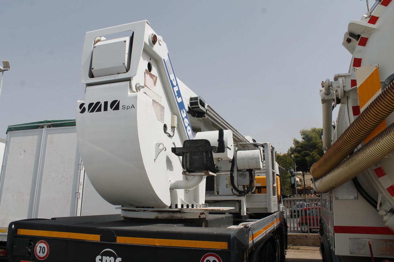 Iveco STRALIS 400 PIATTAFORMA AEREA CMC PLJ36 METRI