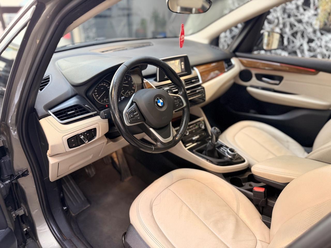 Bmw 216 216d Active Tourer Luxury