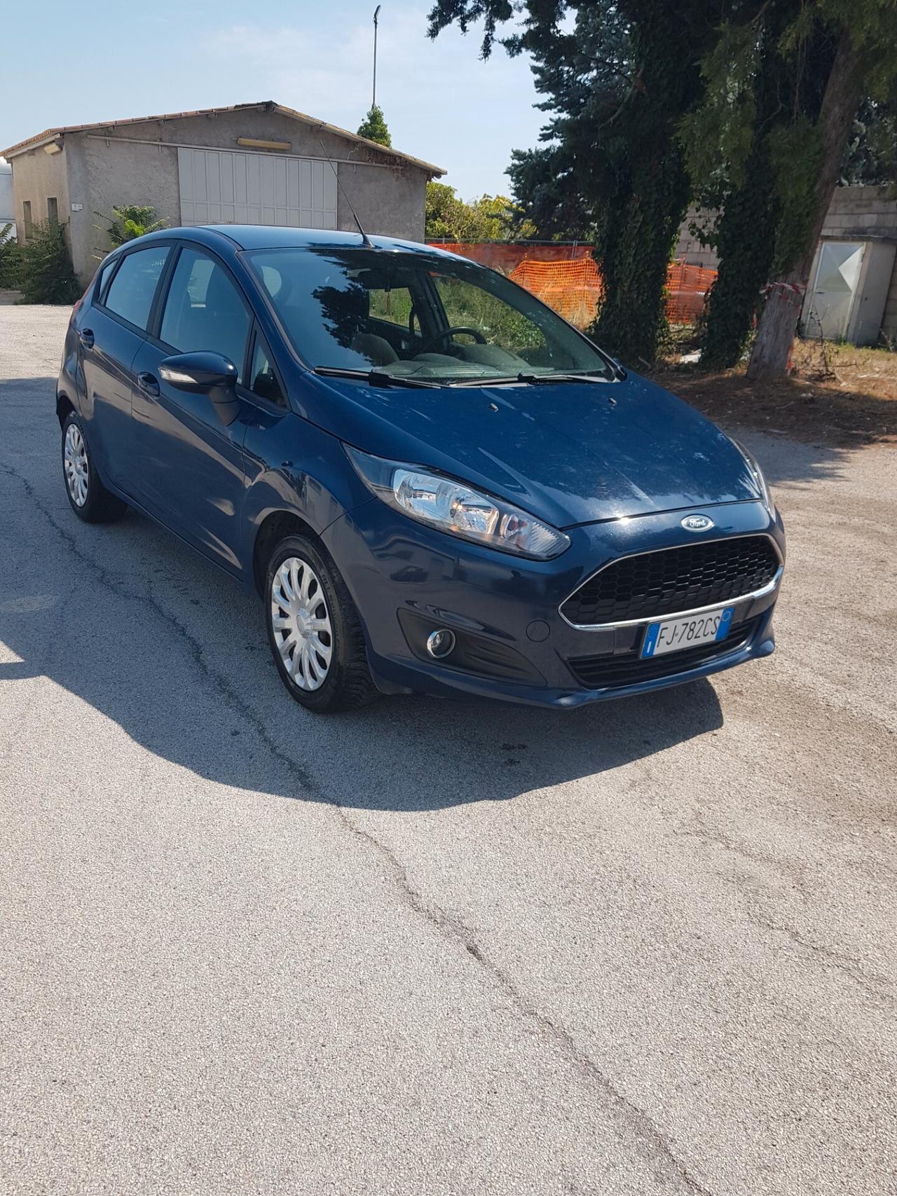 Ford Fiesta 1.5 TDCi 75CV 5 porte Titanium