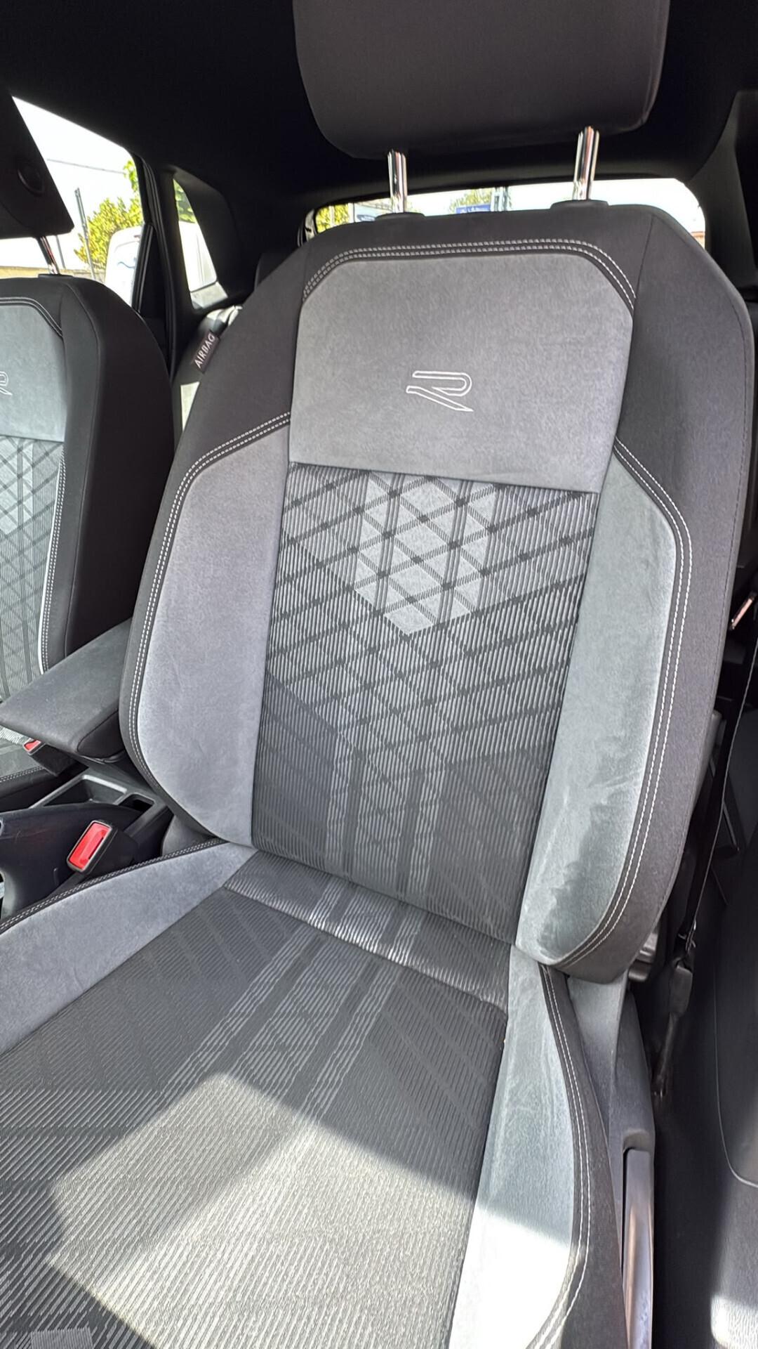 Volkswagen Polo 1.0 TSI R-Line BENZINA AUTOMATICA 2023 USATO