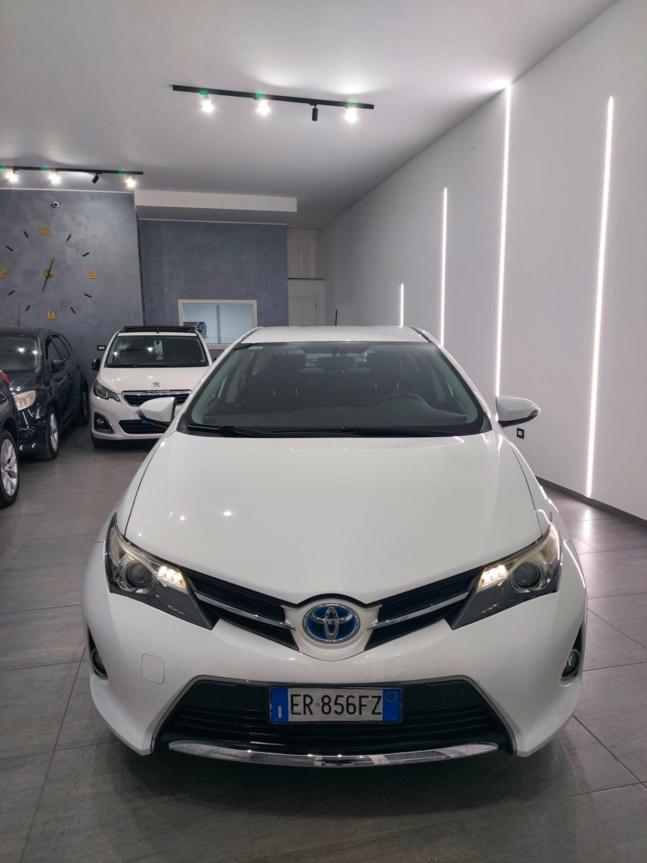 Toyota Auris 1.8 Hybrid 5 porte Lounge