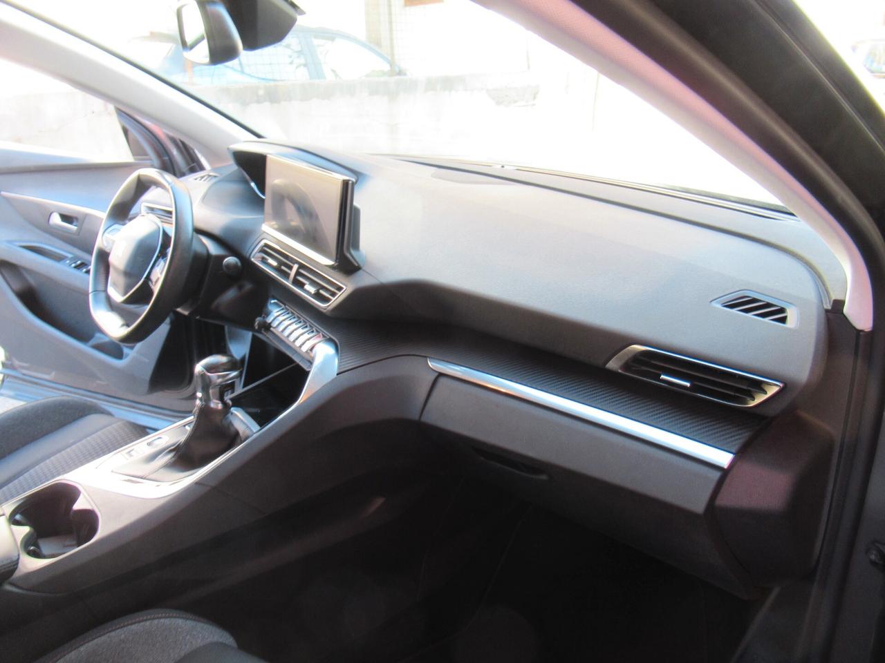 Peugeot 3008 BlueHDi 130 S&S Allure