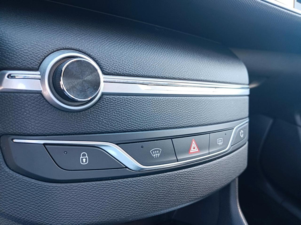 Peugeot 308 BlueHDi 130 S&S Active
