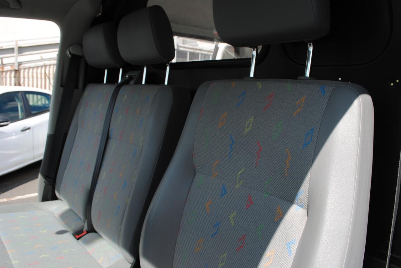VOLKSWAGEN TRASPORTER 2.5 TDI 131 CV