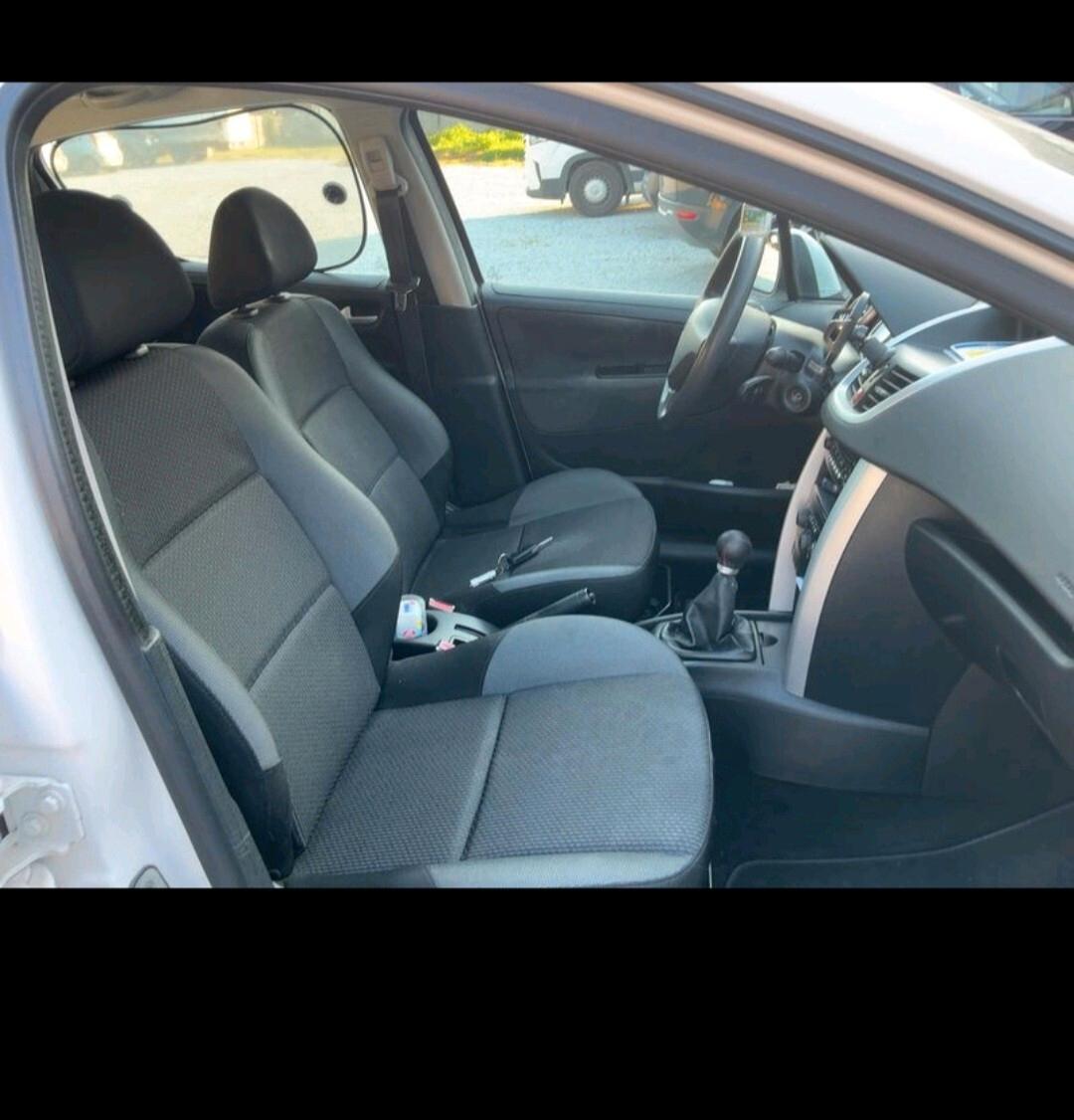 Peugeot 207 1.4 HDi 70CV 5p. Energie 2012