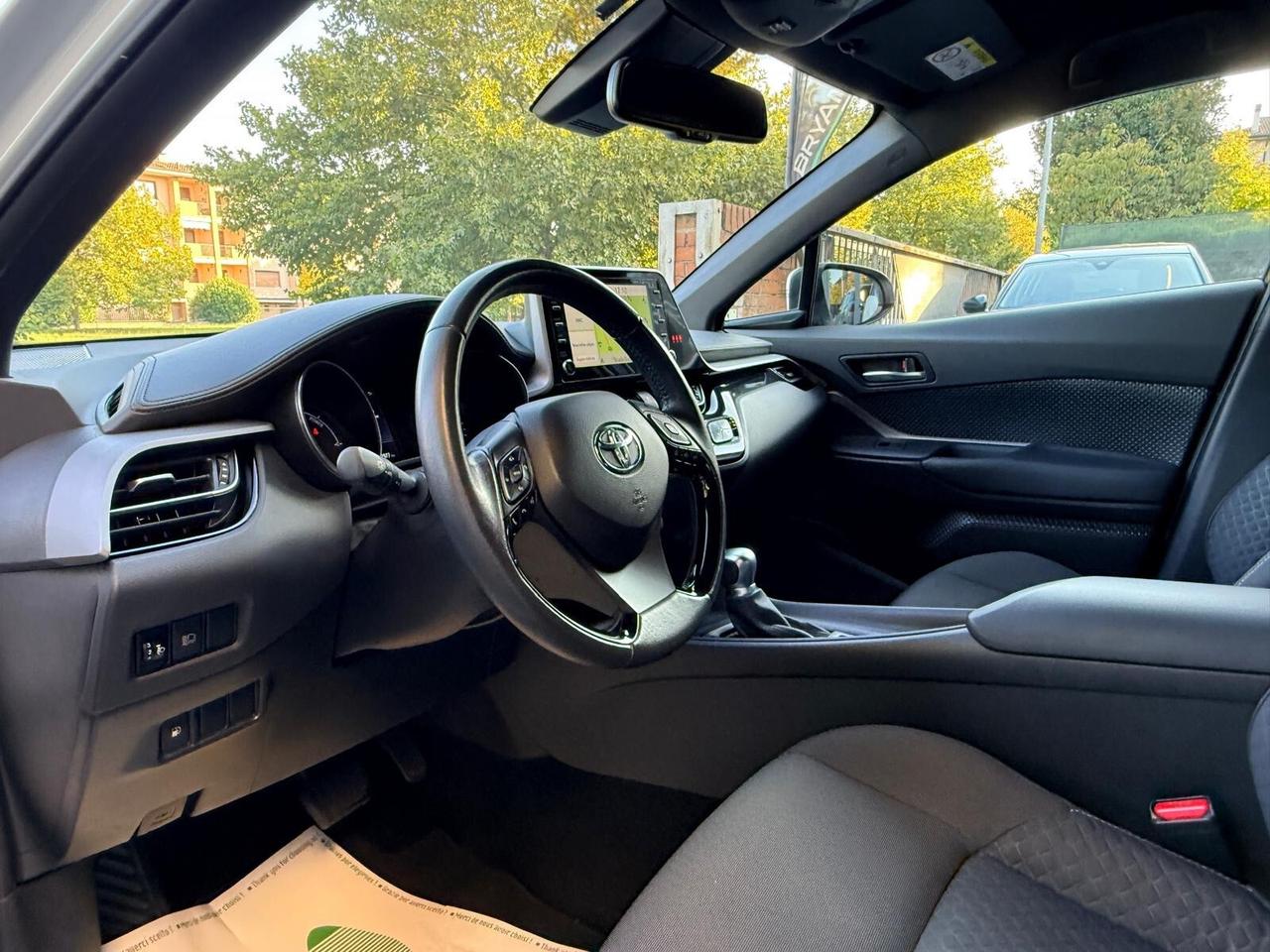 Toyota C-HR 1.8 Hybrid E-CVT Lounge