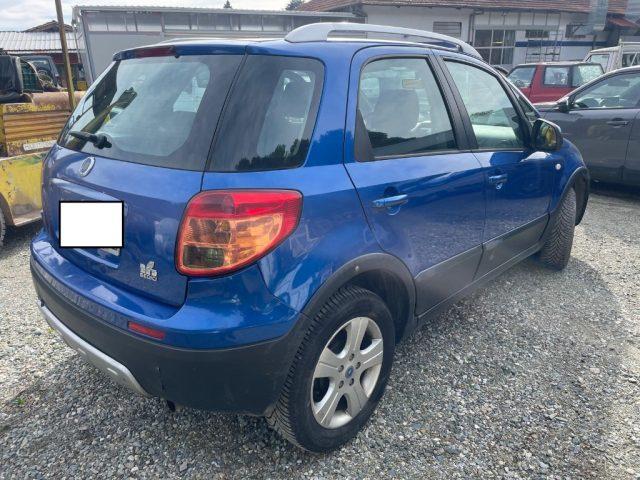 FIAT Sedici 1.9 MJT 4x4 Dynamic