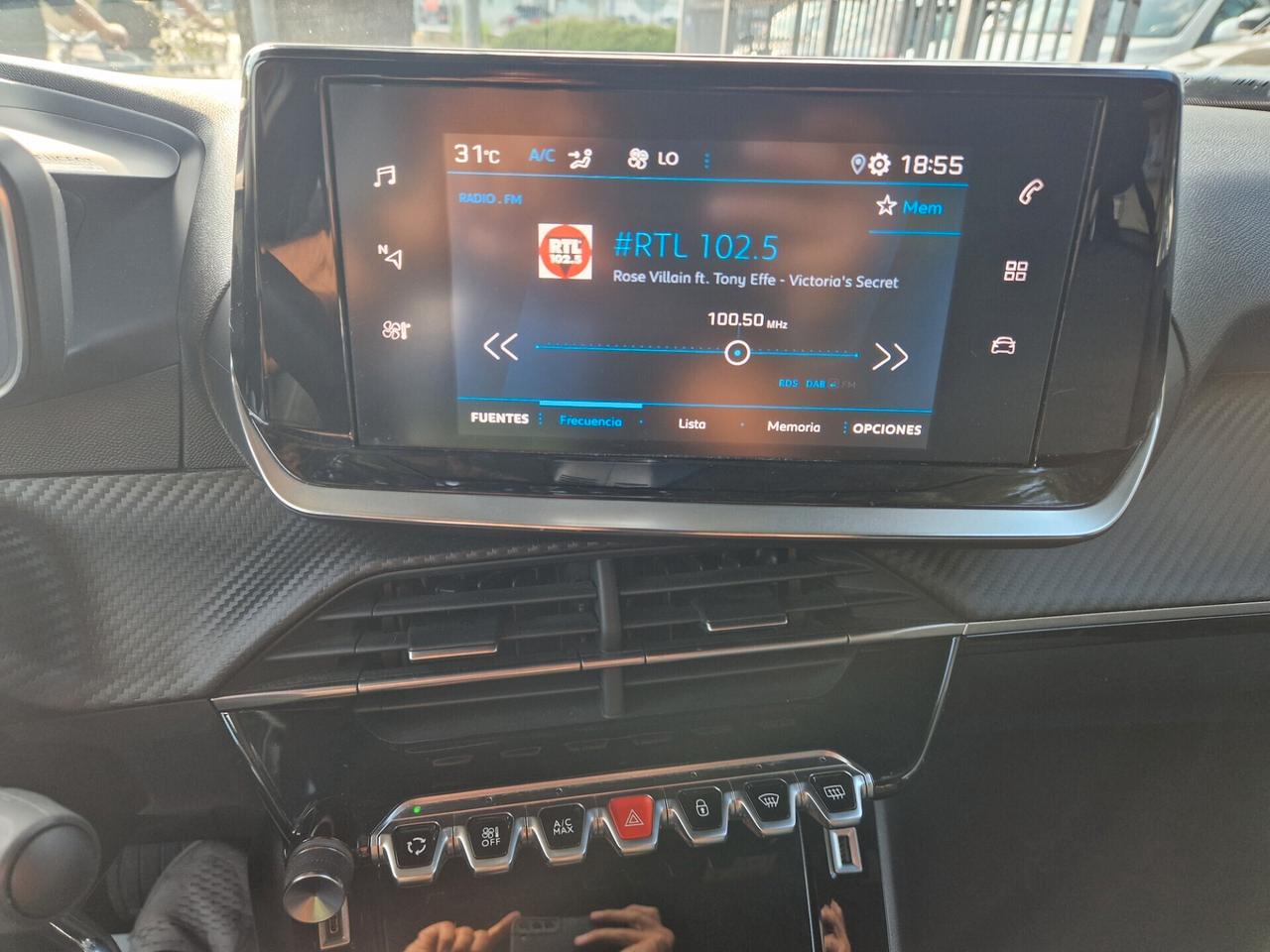 Peugeot 2008 PureTech 130 S&S EAT8 Allure