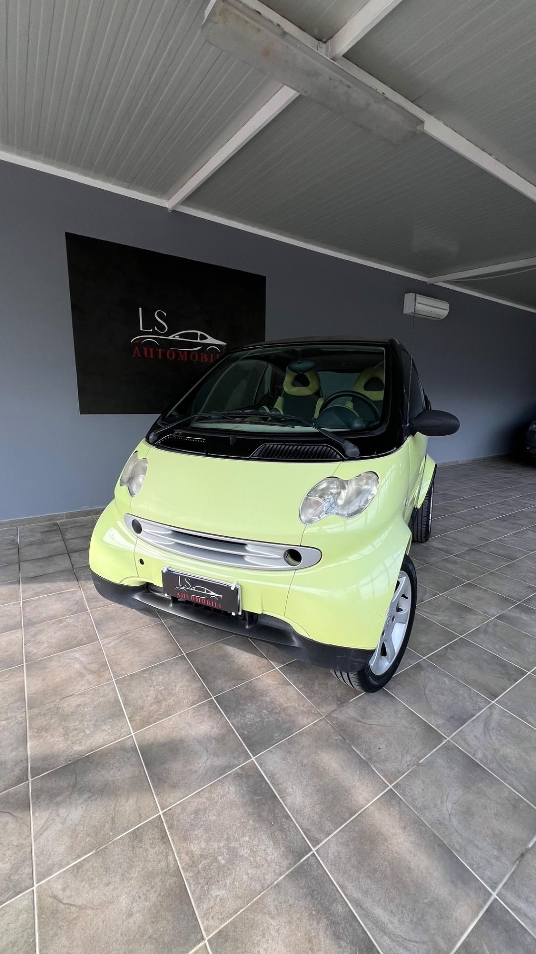 Smart ForTwo 700 coupé pulse (45 kW) neopatentati