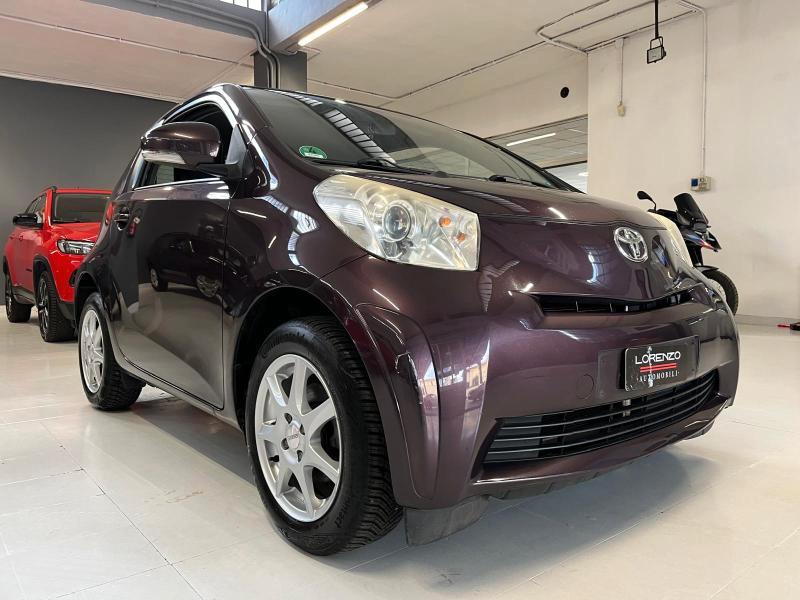 Toyota iQ 1.0 Sol