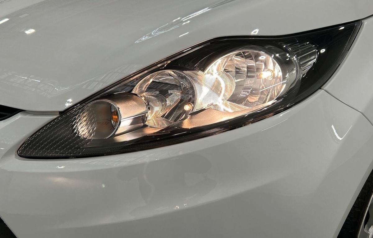 FORD Fiesta VI 2008 - Fiesta 5p 1.2 16v Titanium FL