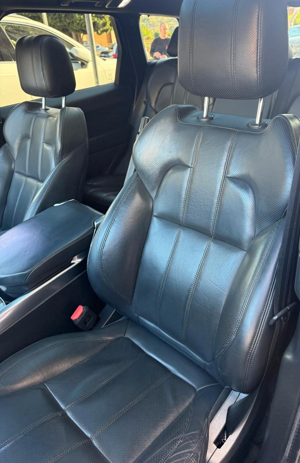 RANGE ROVER SPORT 3.0 TD HSE TETTO Panoramico E GANCIO