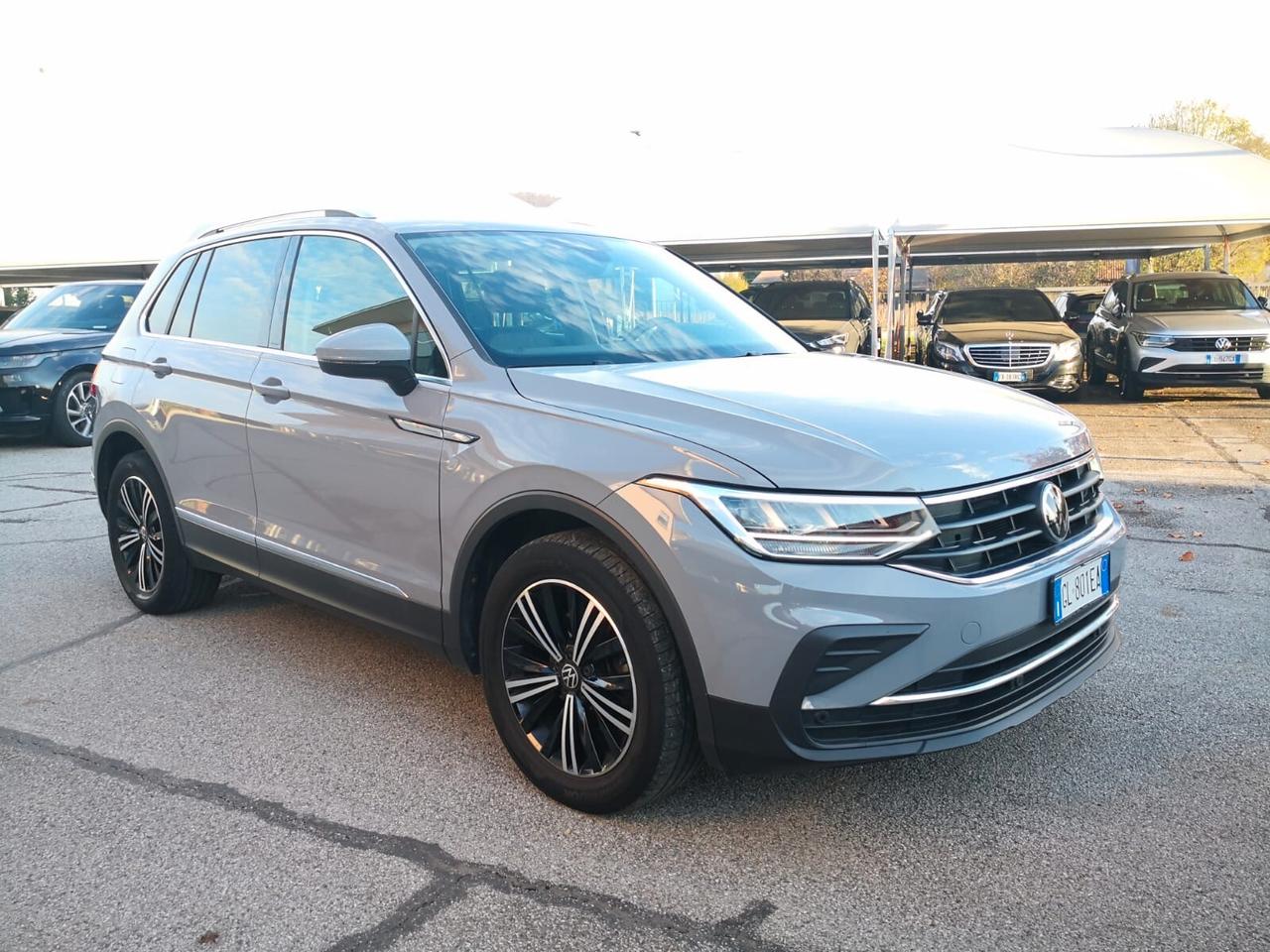 Volkswagen Tiguan 2.0 TDI 150 CV SCR DSG Life ***COCKPIT DISPLAY***