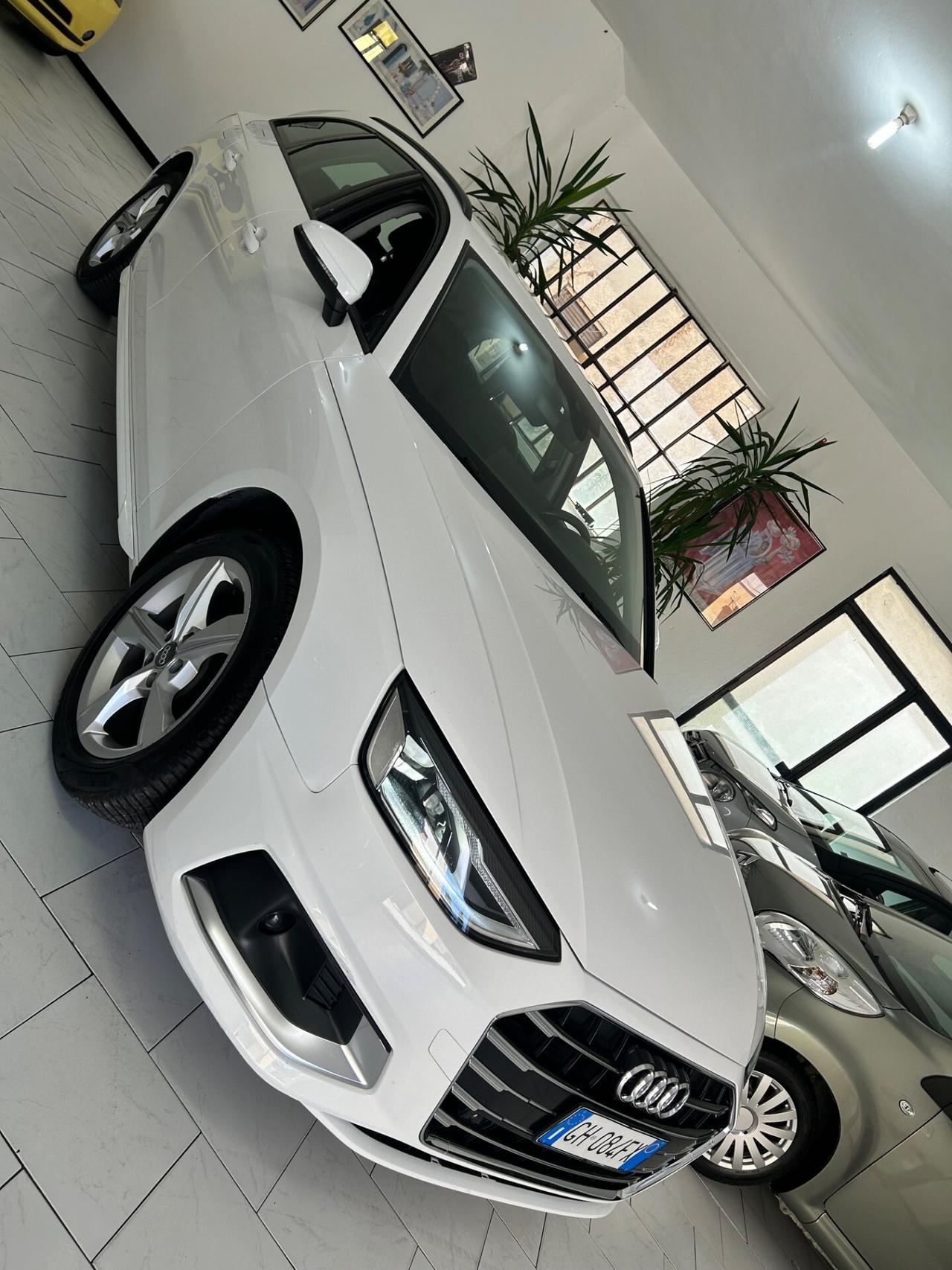 Audi A4 Avant 30 TDI/136 CV S tronic