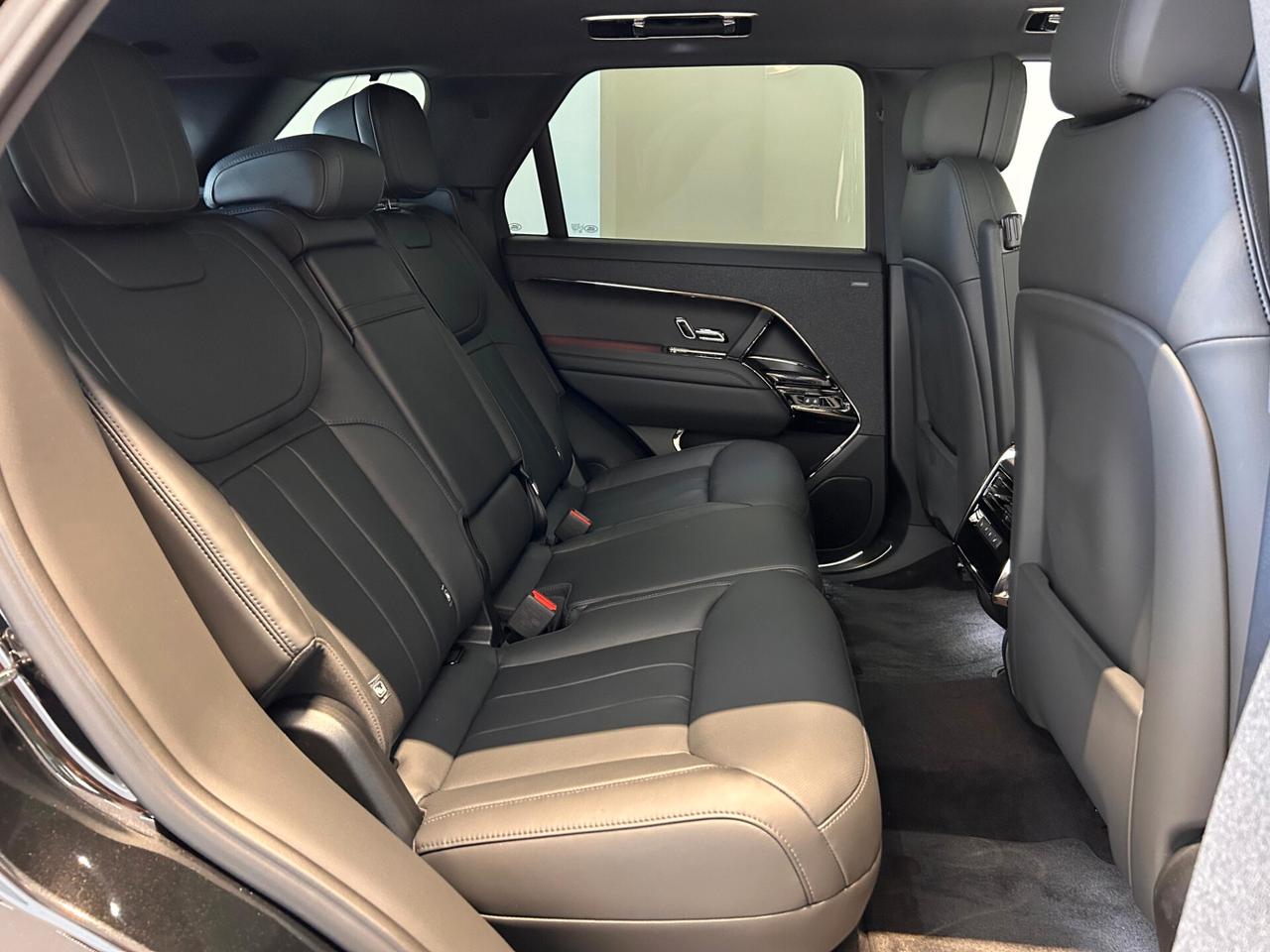 Land Rover Range Sport 3.0 I6 PHEV 460 CV Dynamic SE DARK EDITION