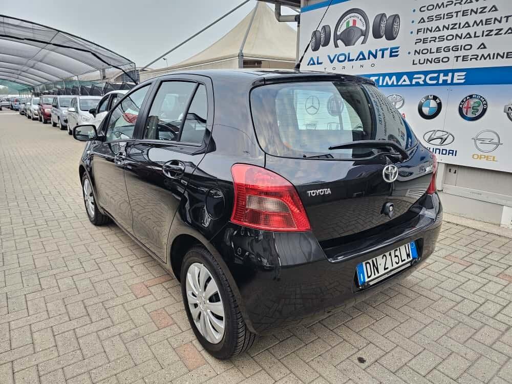 Toyota Yaris 1.3 5 porte - Unico proprietario